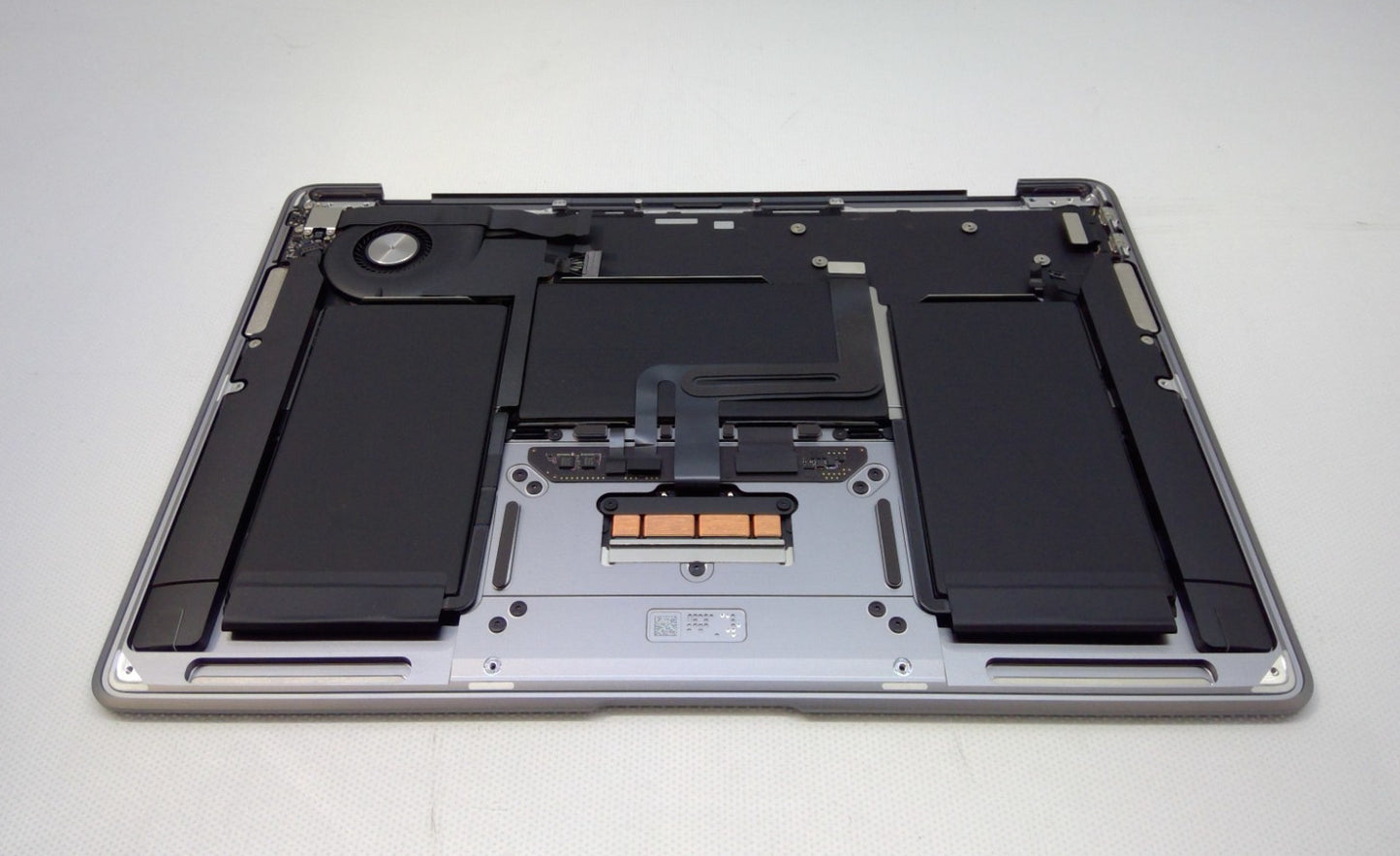 Genuine Apple MacBook Air 13" A2179 Top Case Cover Palmrest US Keyboard Battery