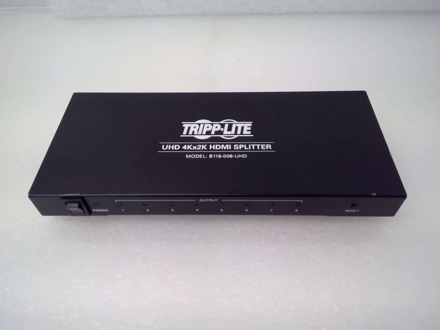 Tripp Lite B118-008-UHD 8-Port HDMI Splitter 4K x 2K UHD @ 30Hz Video Audio Hub