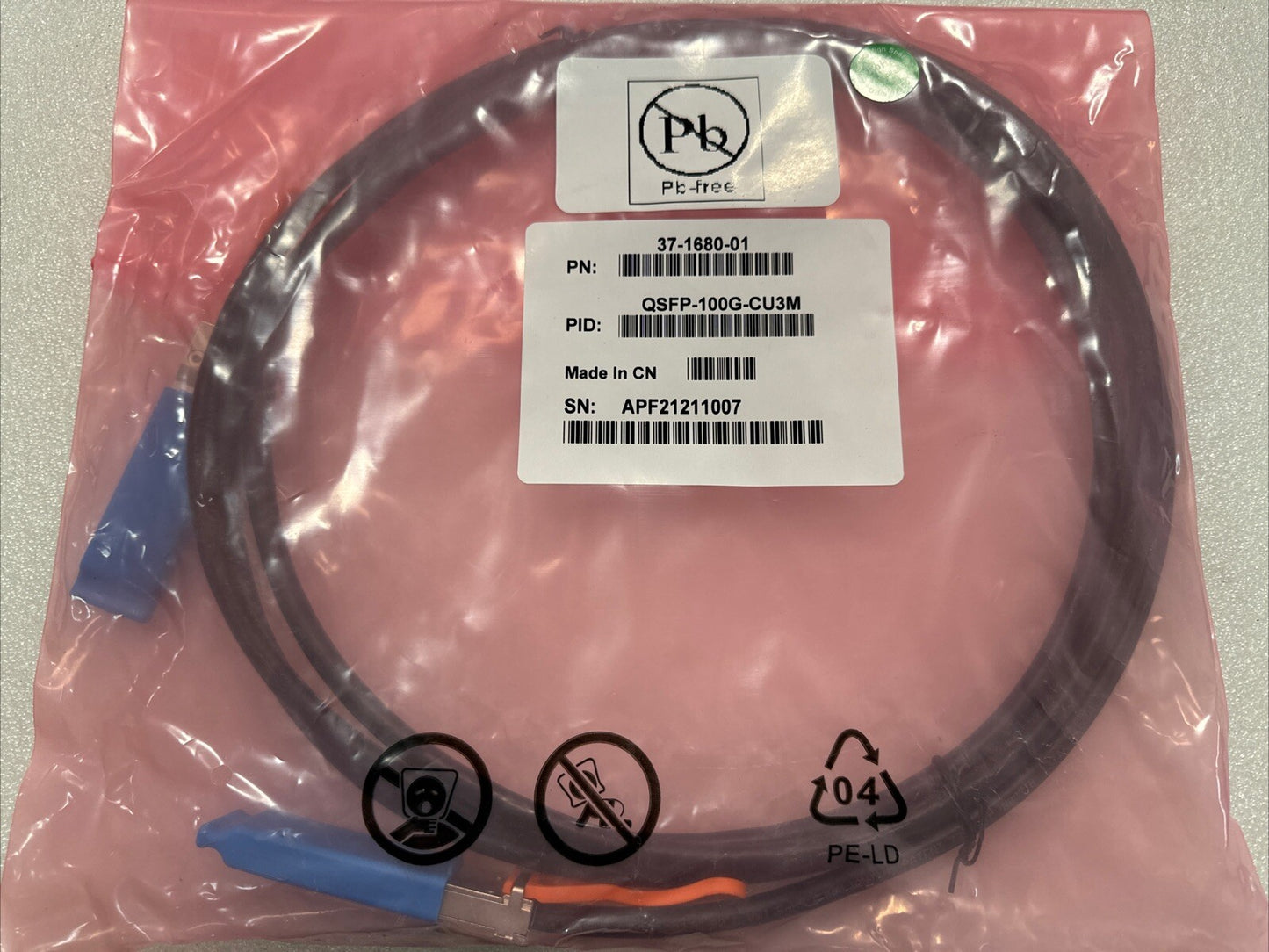 Cisco QSFP-100G-CU3M Passive Copper 1M Cable 37-1680-01