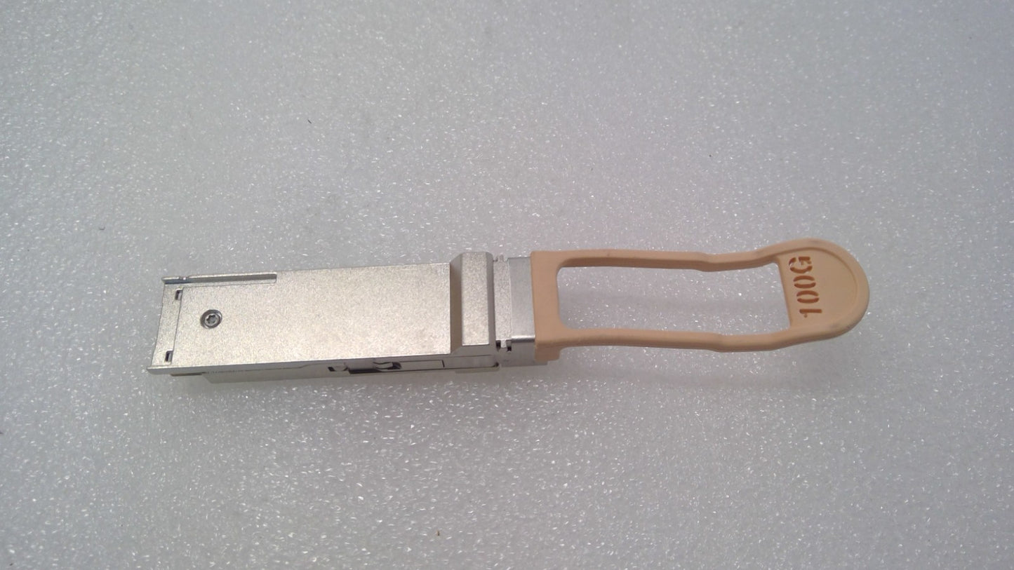 Arista QSFP-100G-SR4 XVR-00067-20 100GBASE-SR4 100GB QSFP28 Transceiver