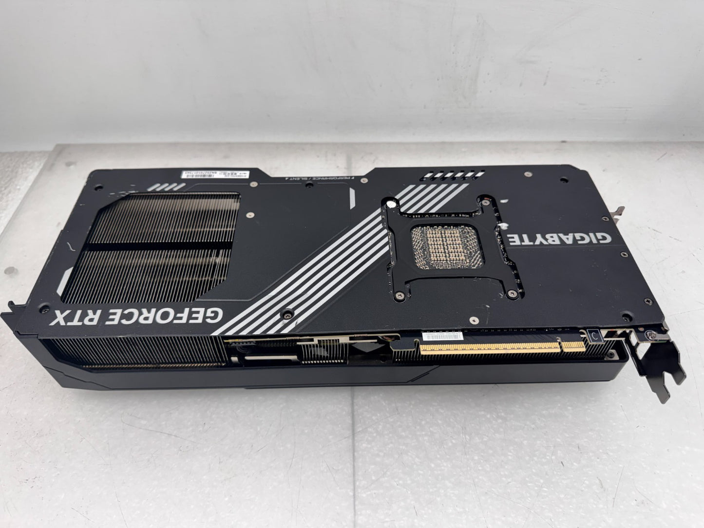 GIGABYTE GeForce RTX 5090 WINDFORCE OC 32GB GDDR7 GV-N5090WF3OC *READ*