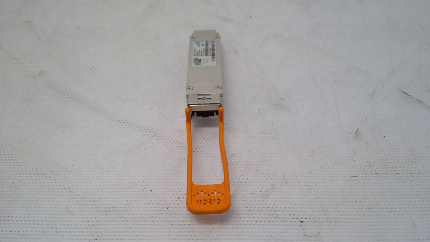 Cisco QSFP-40G-CSR4 40GBASE-CSR4 QSFP 10-2837-03 Module for Original