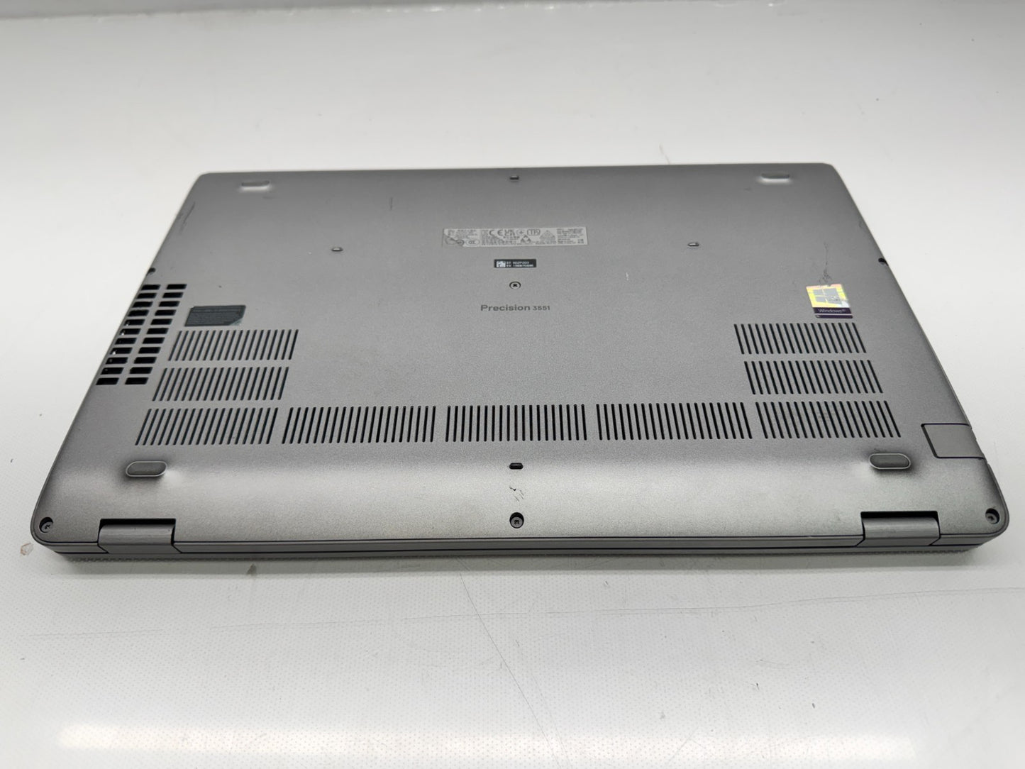 Dell Precision 3551 15.6" Laptop i7-10850H @2.70GHz 16G 256GB P620 W/AC *READ*
