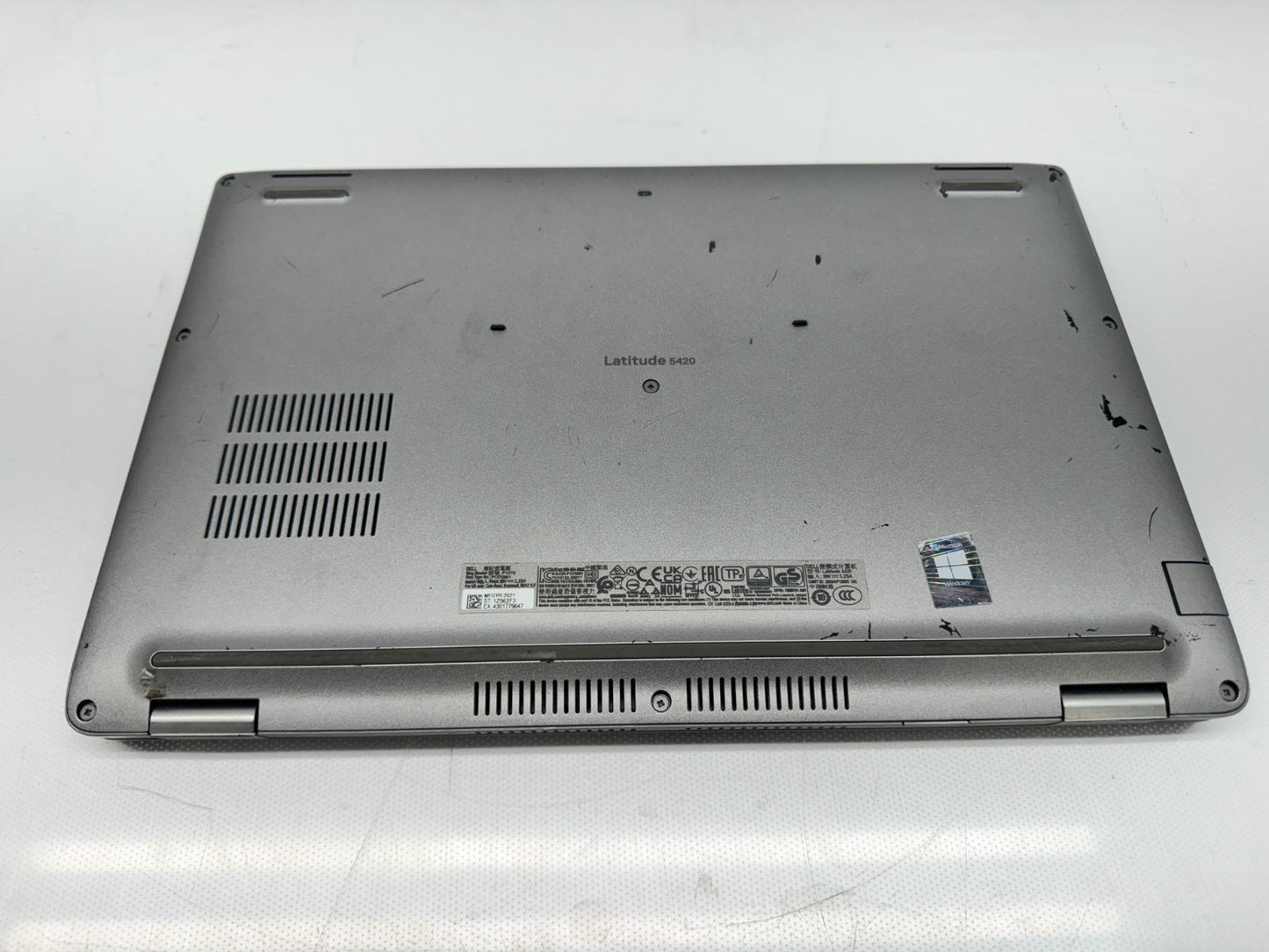 Dell Latitude 5420 1366 x 768 i5-1145G7@2.4GHz 16G 256G SSD W/AC Win 11 *Read*