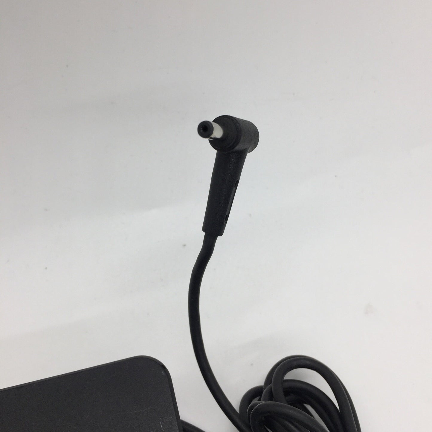 Genuine Asus Laptop Charger AC Power Adapter ADP-65DW B 19V 3.42A 65W 4.0mm Tip