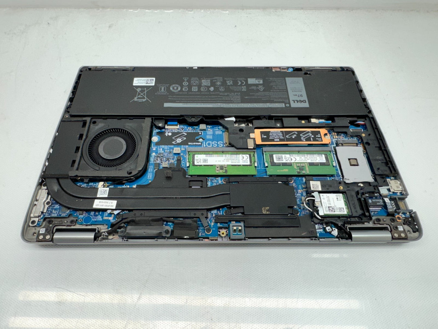 Dell Precision 3571 15.6" i7-12700H@2.3GHz 16G RAM 256G SSD RTX A1000 *READ*