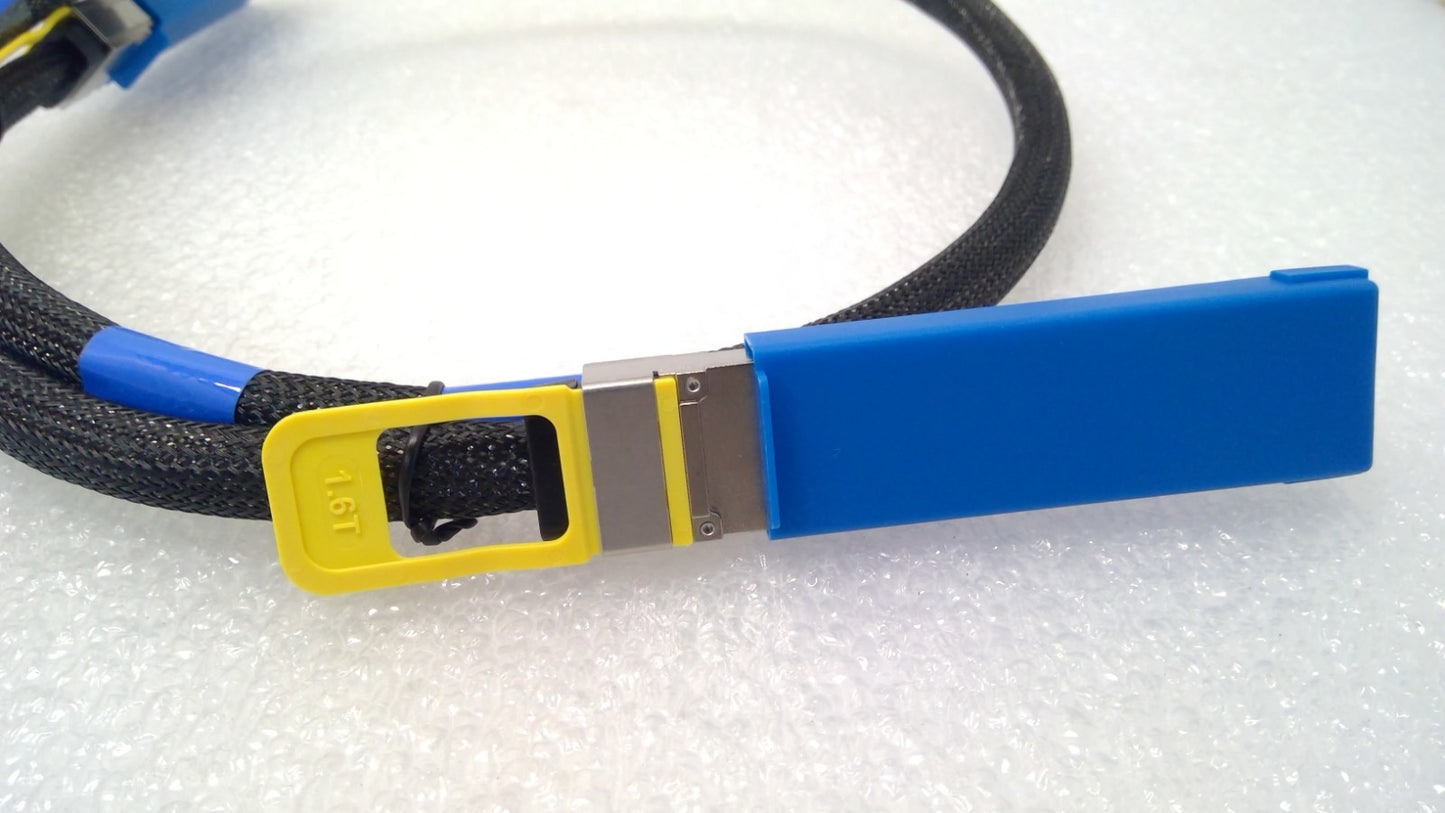 Open Box NVIDIA MCA4K00 1600Gbps OSFP 1.1M Active Copper Cable 980-9IAM2-00X001