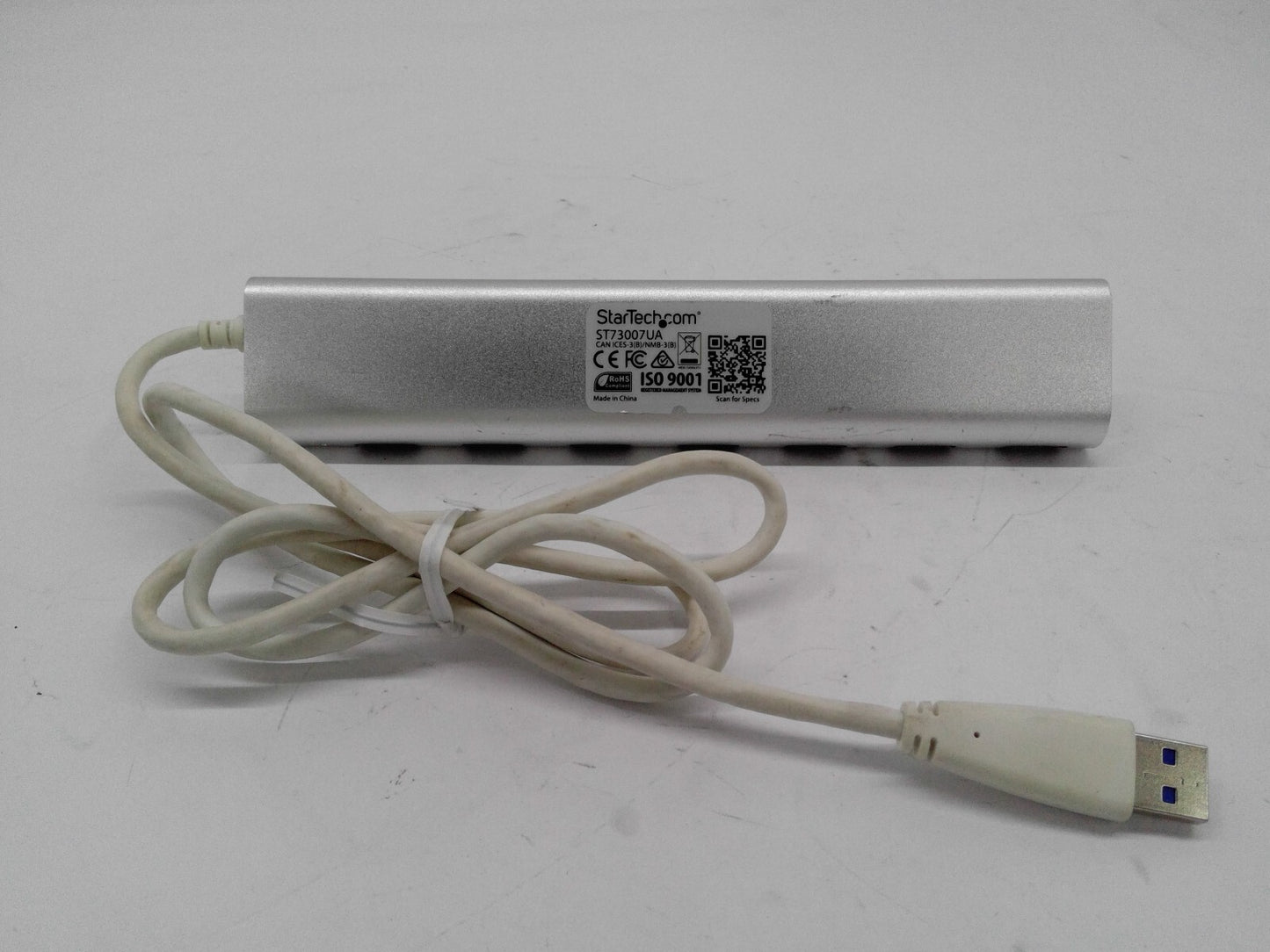 StarTech.com ST73007UA 7-Port Compact USB 3.0 Hub With Built-in Cable