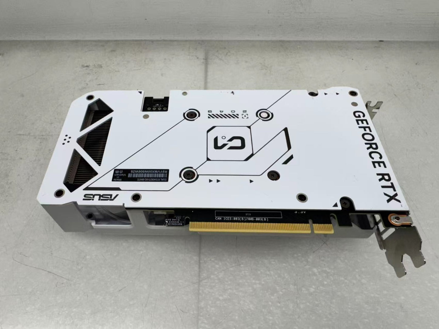 ASUS DUAL GeForce RTX 4060 Ti 8GB GDDR6 Graphics Card DUAL-RTX4060Ti-8G-White