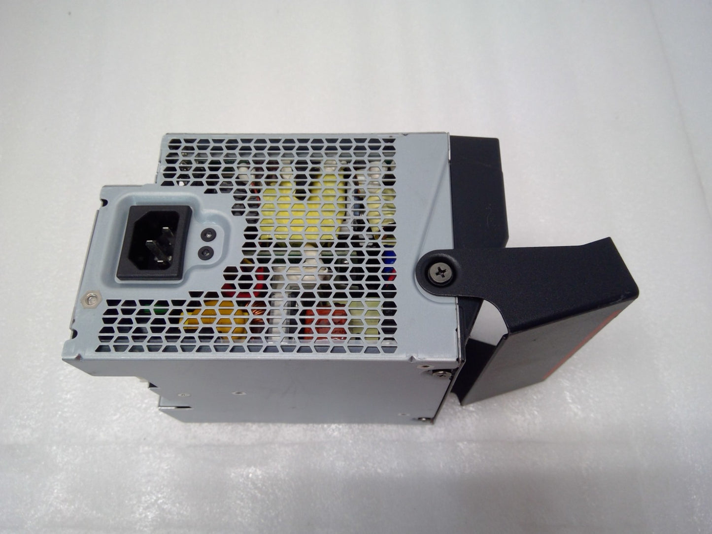 Lenovo SP50A33624 100-240V Switching Power Supply FSP850-0AWSE 850W Watts