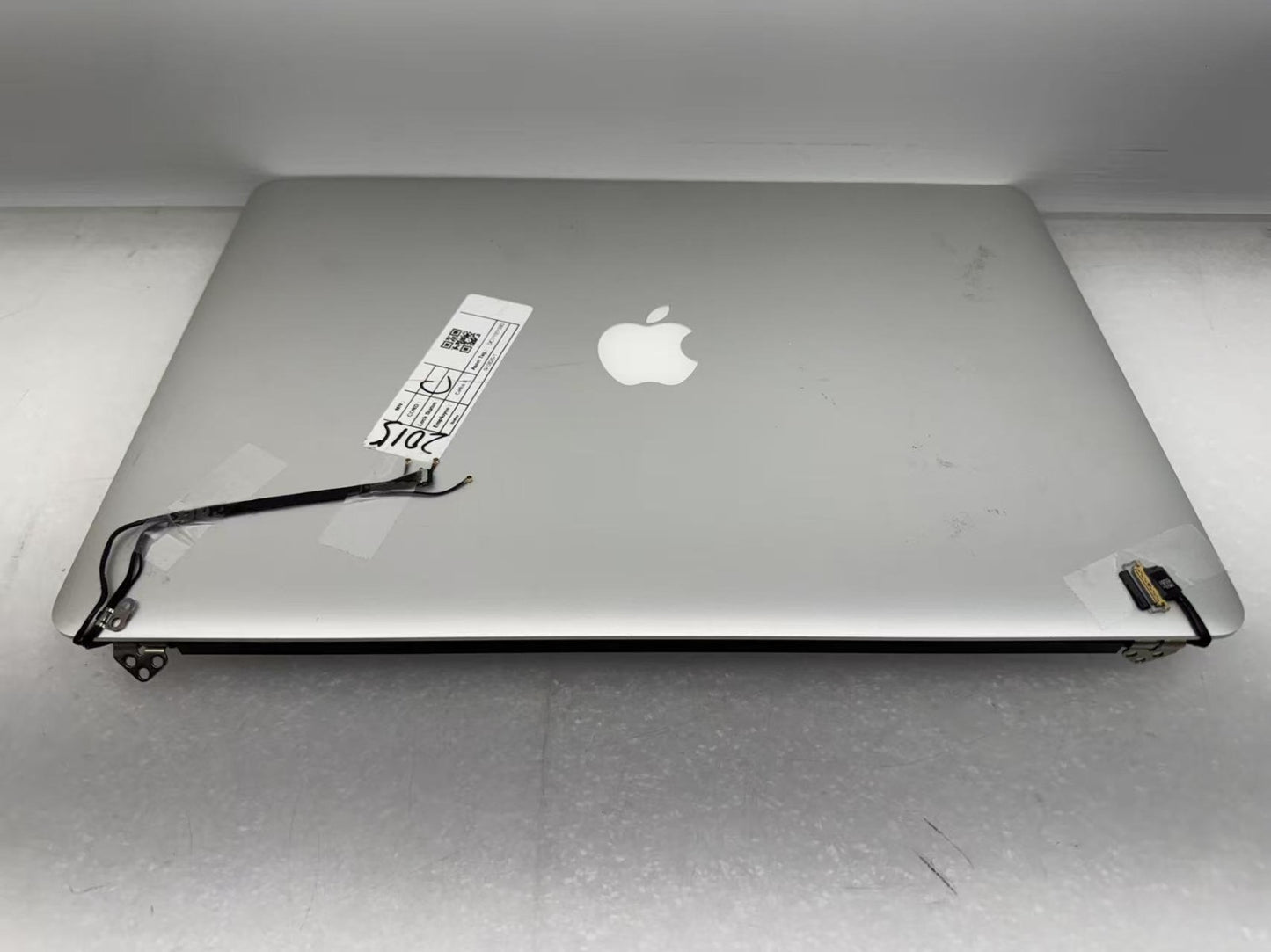 Apple LCD LED Screen Assembly for 15" MacBook Pro Retina A1398 Mid 2015 silver