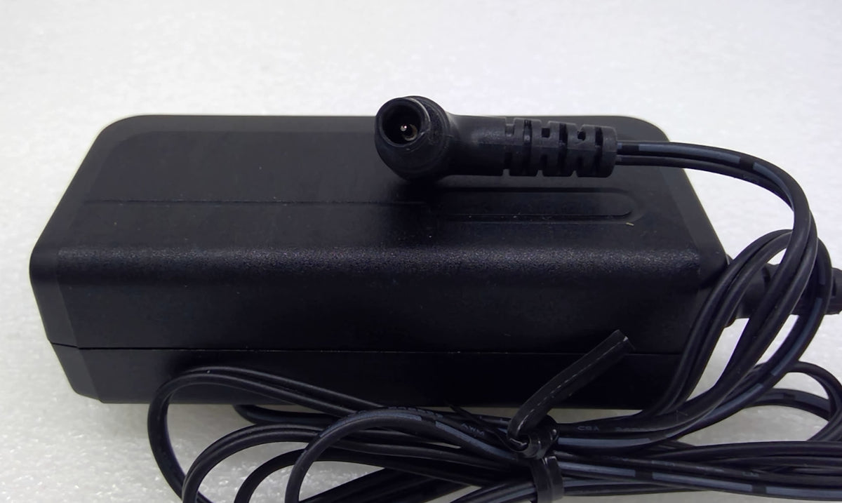 Genuine LG DA-24B19 19V 1.3A 25W AC Adapter Monitor Power Supply w/ Cord