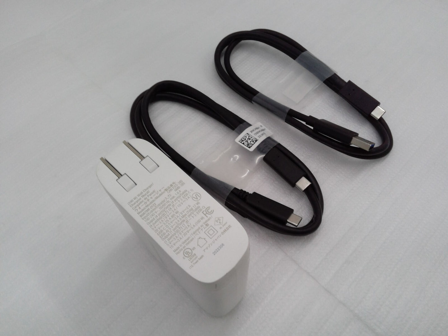 Genuine Amazon Basics B087MFJY22 AC Power Adapter 20V 3.25A 65-100W USB C Cable