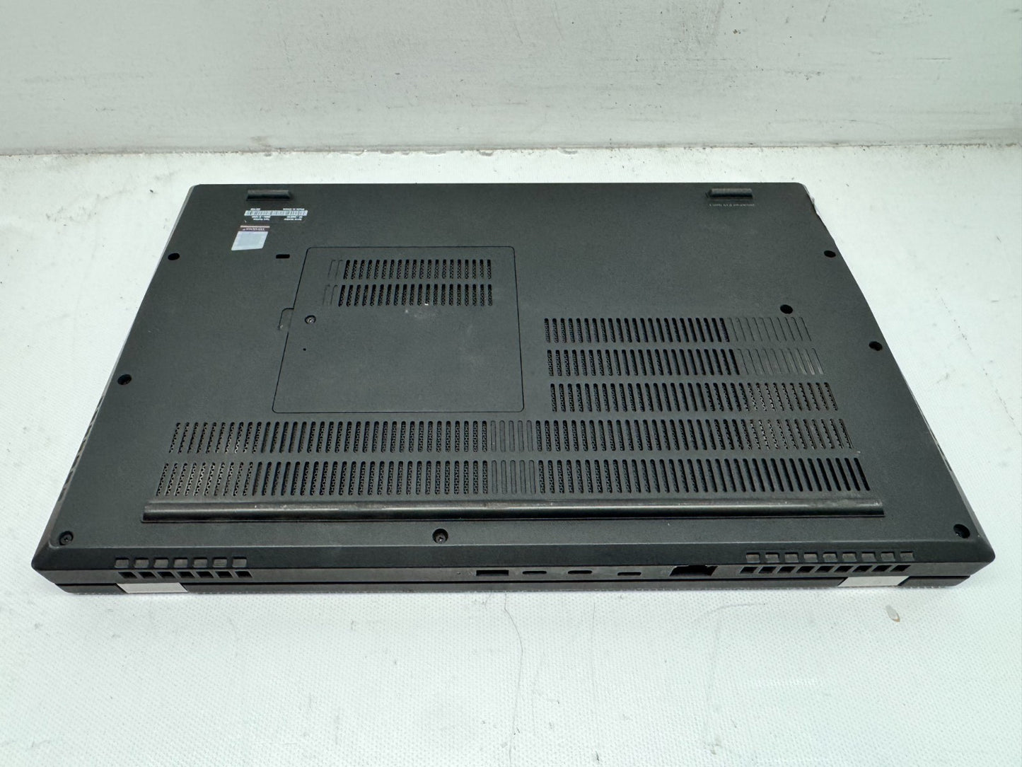 Lenovo ThinkPad P15 Gen 1 15.6" Intel i7-10850H@2.70GHz 32G 512G RTX 3000 W/AC