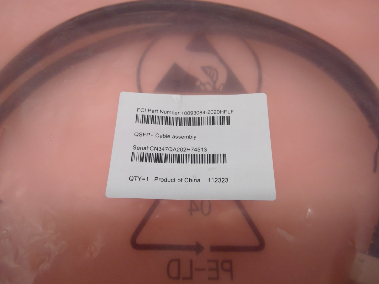 Amphenol FCI 2M 30 AWG DAC QSFP+ passive copper cable assembly 10093084-2020HFLF