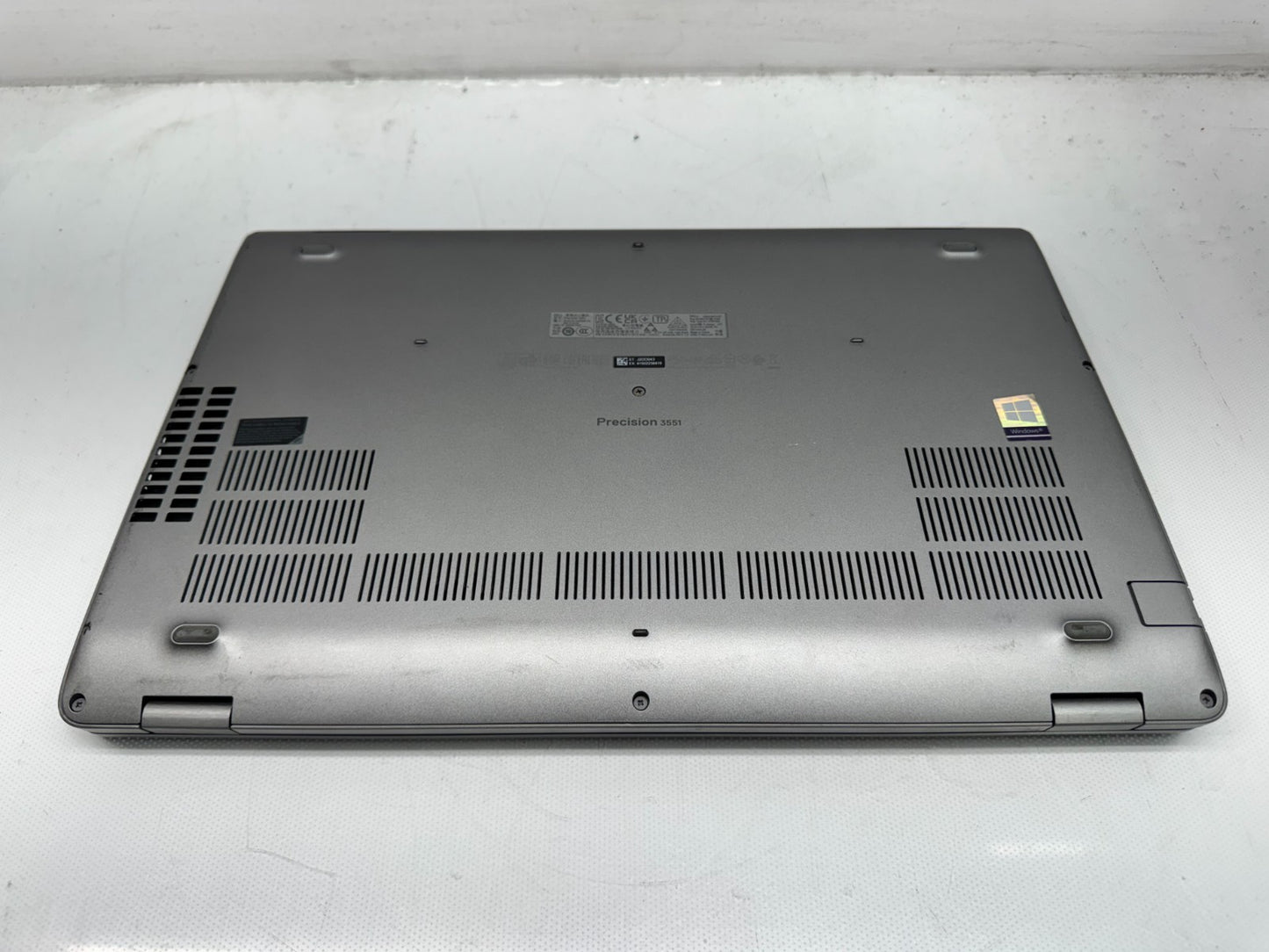 Dell Precision 3551 15.6" Laptop i7-10750H@1.7GHz 16G 256GB P620 W/AC no camera