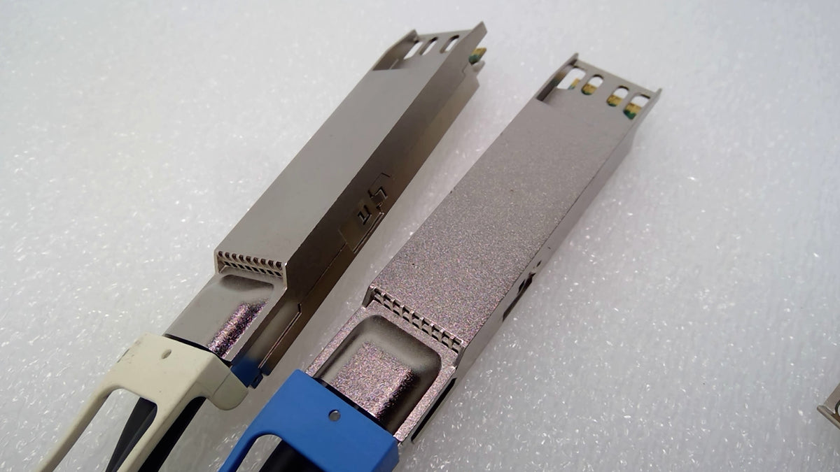 TE Connectivity 2821946-3 2X800G 2OSFP to 2x800G 2OSFP DAC Cable 1.1m 32AWG READ