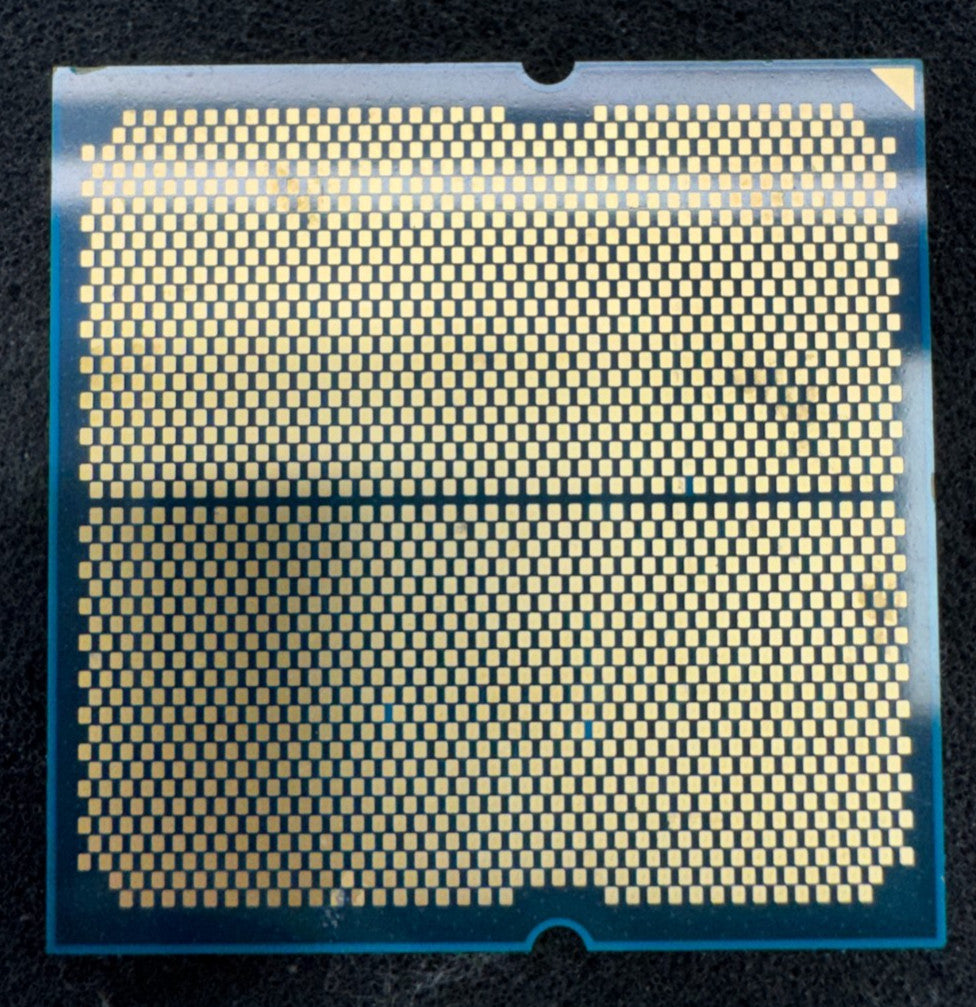 AMD Ryzen 9 9950X3D Processor 4.3GHz, 16-Core, 32-Thread SocketAM5