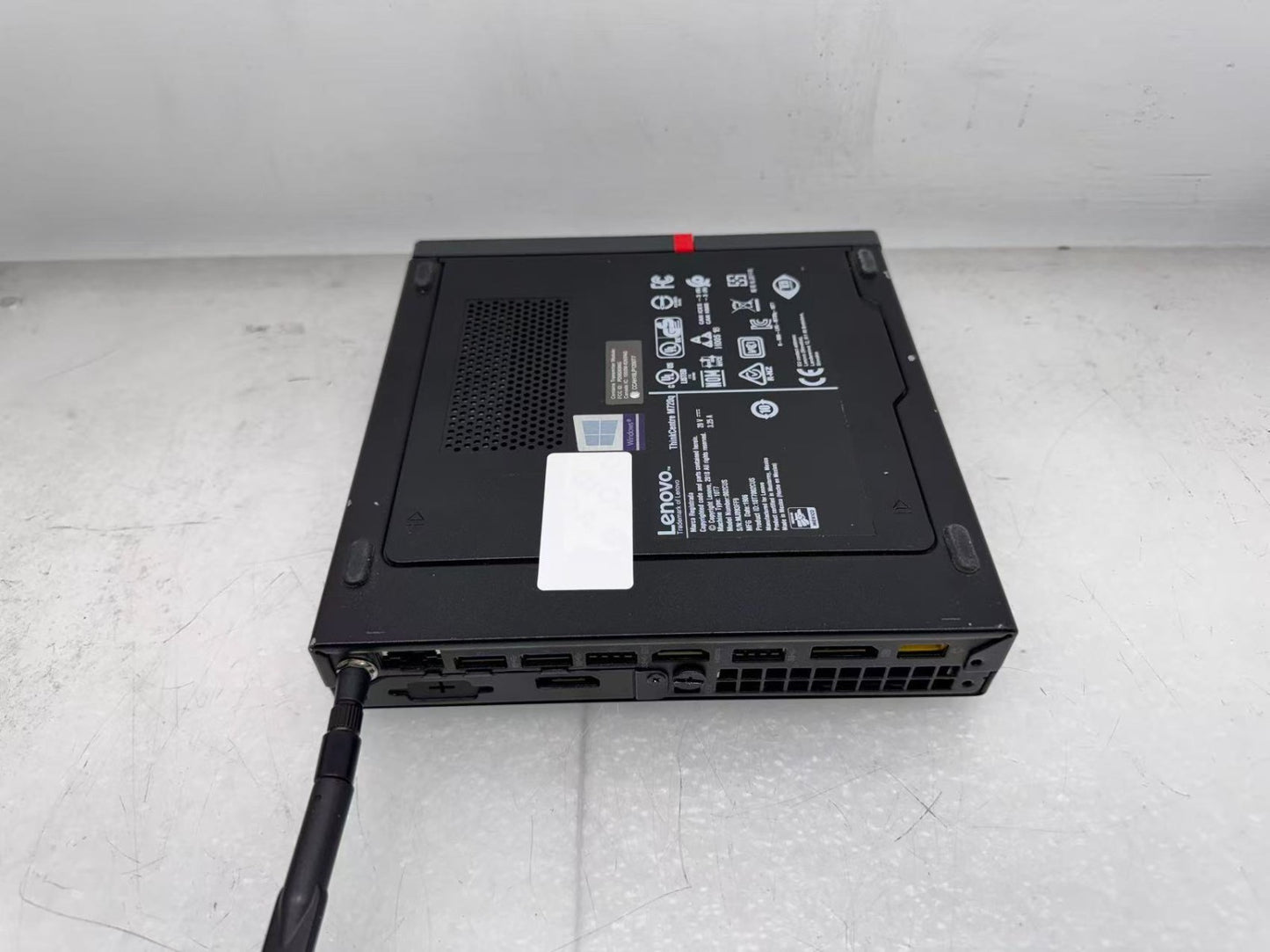 Lenovo ThinkCentre M720q Mini i5-8400T@1.7GHz 16GB RAM 256G SSD Wi-Fi *READ*