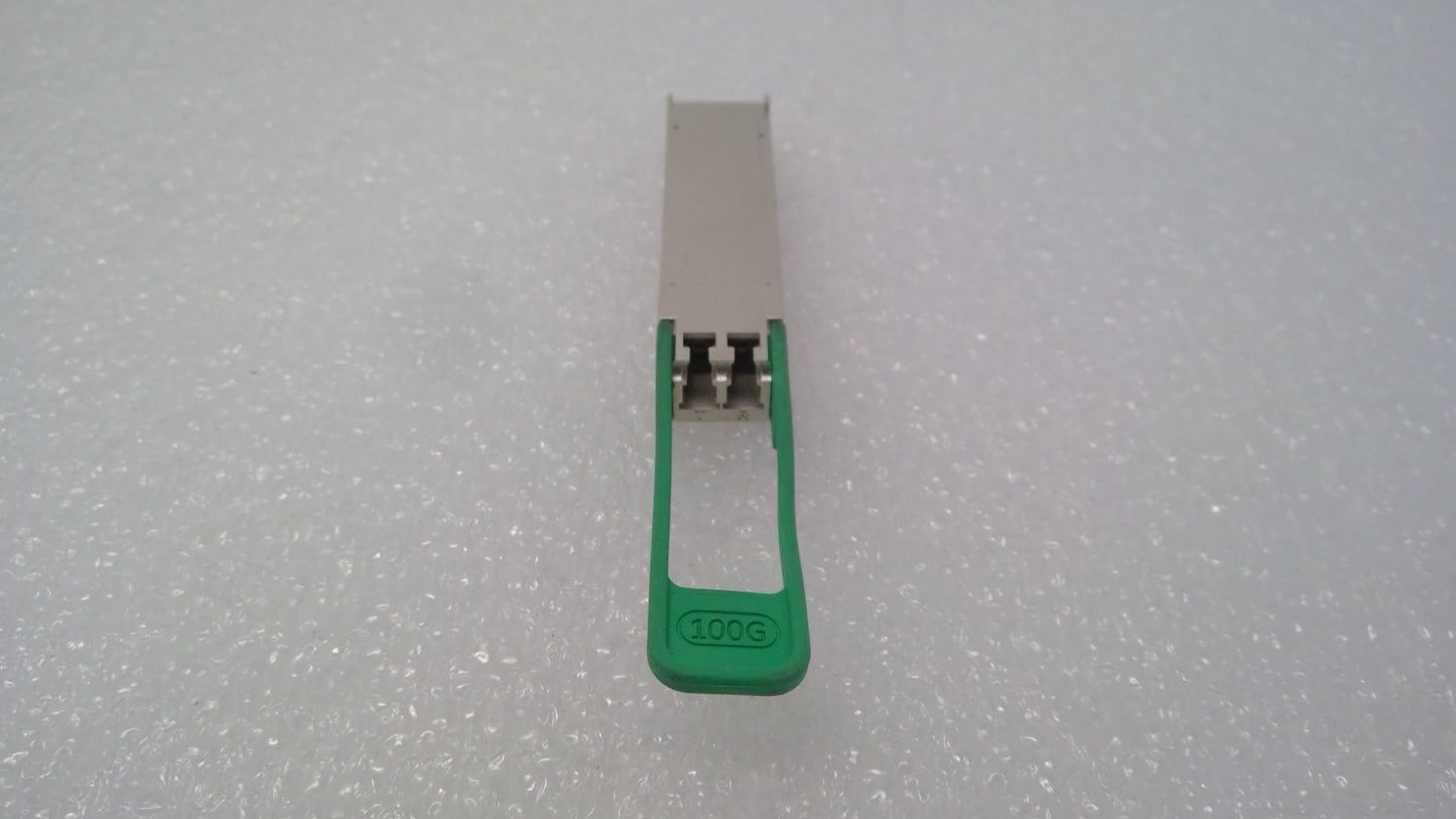 OCLARO TRQ5E10CNF-LM000 QSFP28 100G CLR4/CWDM4 10KM Transceiver