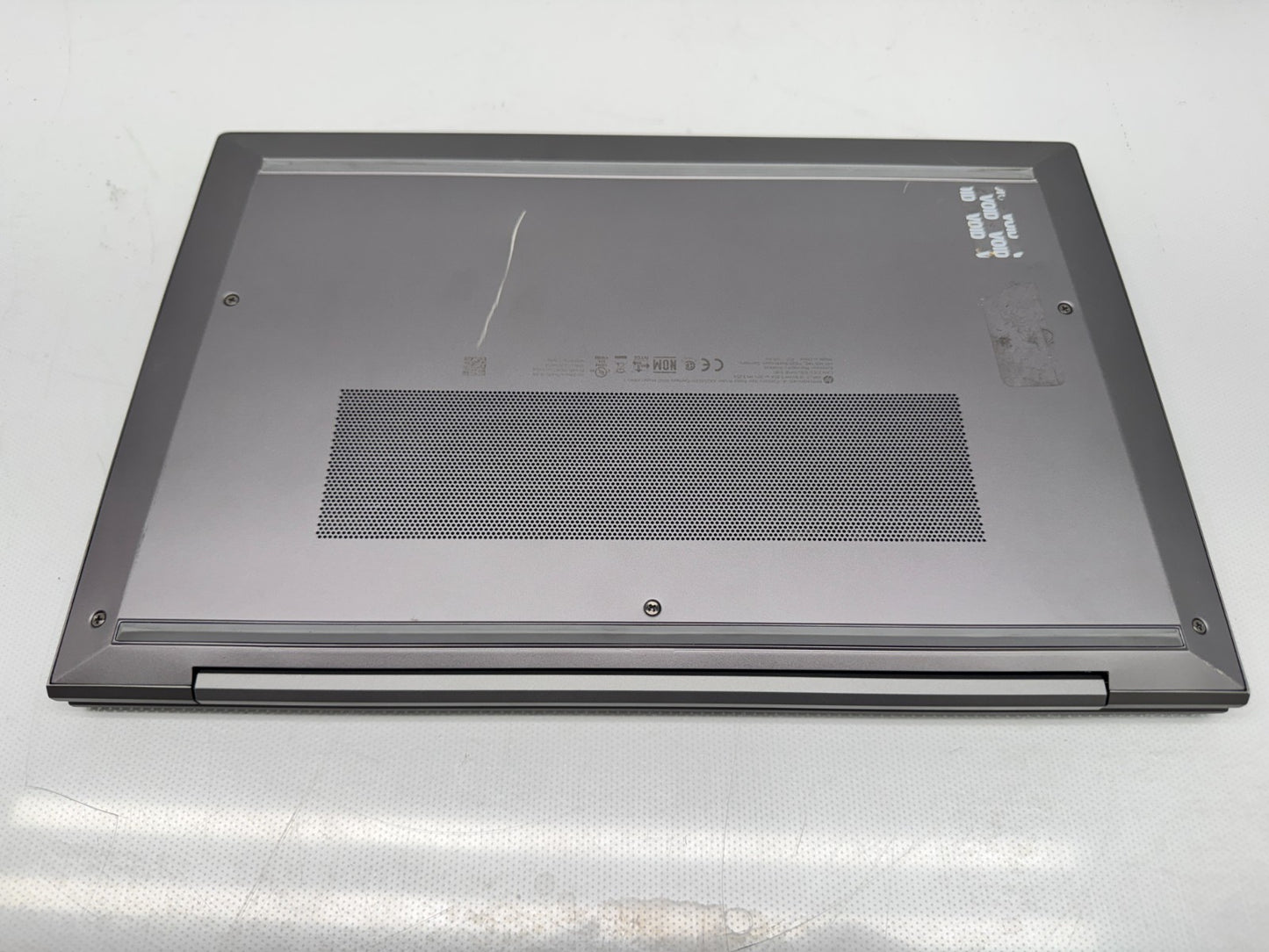 HP Zbook Firefly 14 G8 Intel i7-1185G7@3.0GHz 16GB 256GB NVIDIA T500 *READ*