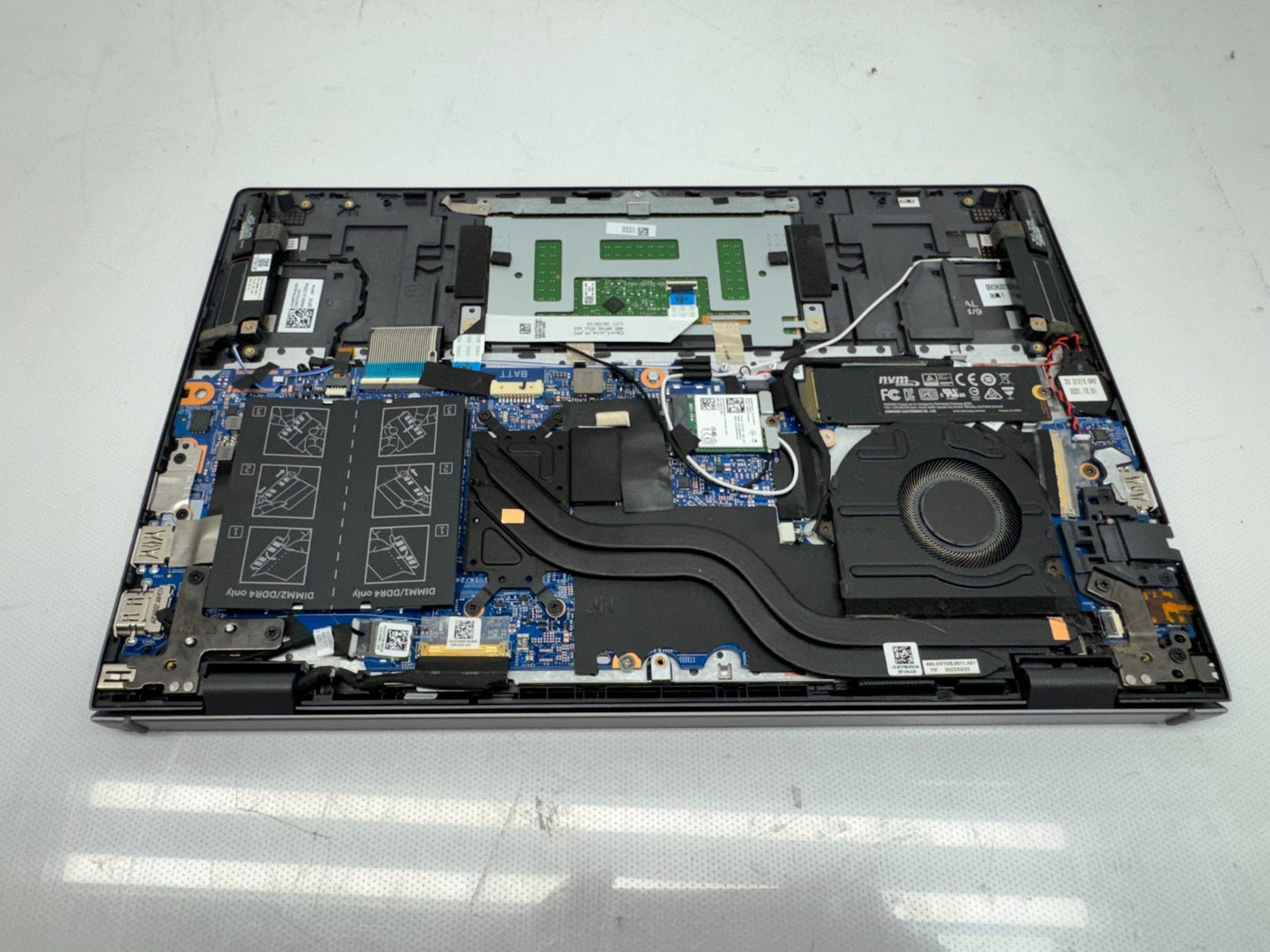 Dell Vostro 14 5410 14" Laptop i7-11390H@3.4GHz 16G RAM SSD 512GB SSD *Read*