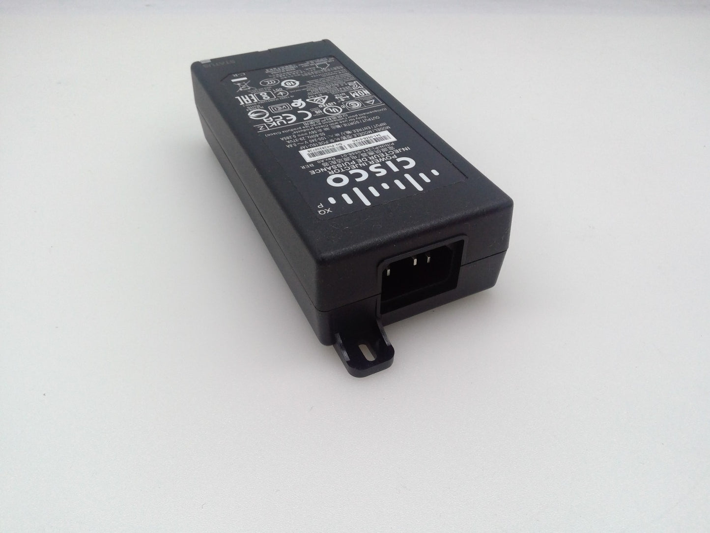 Cisco 341-0556-01 POE16U-1AF 56V 0.285A Power Injector W/ Power Cord New