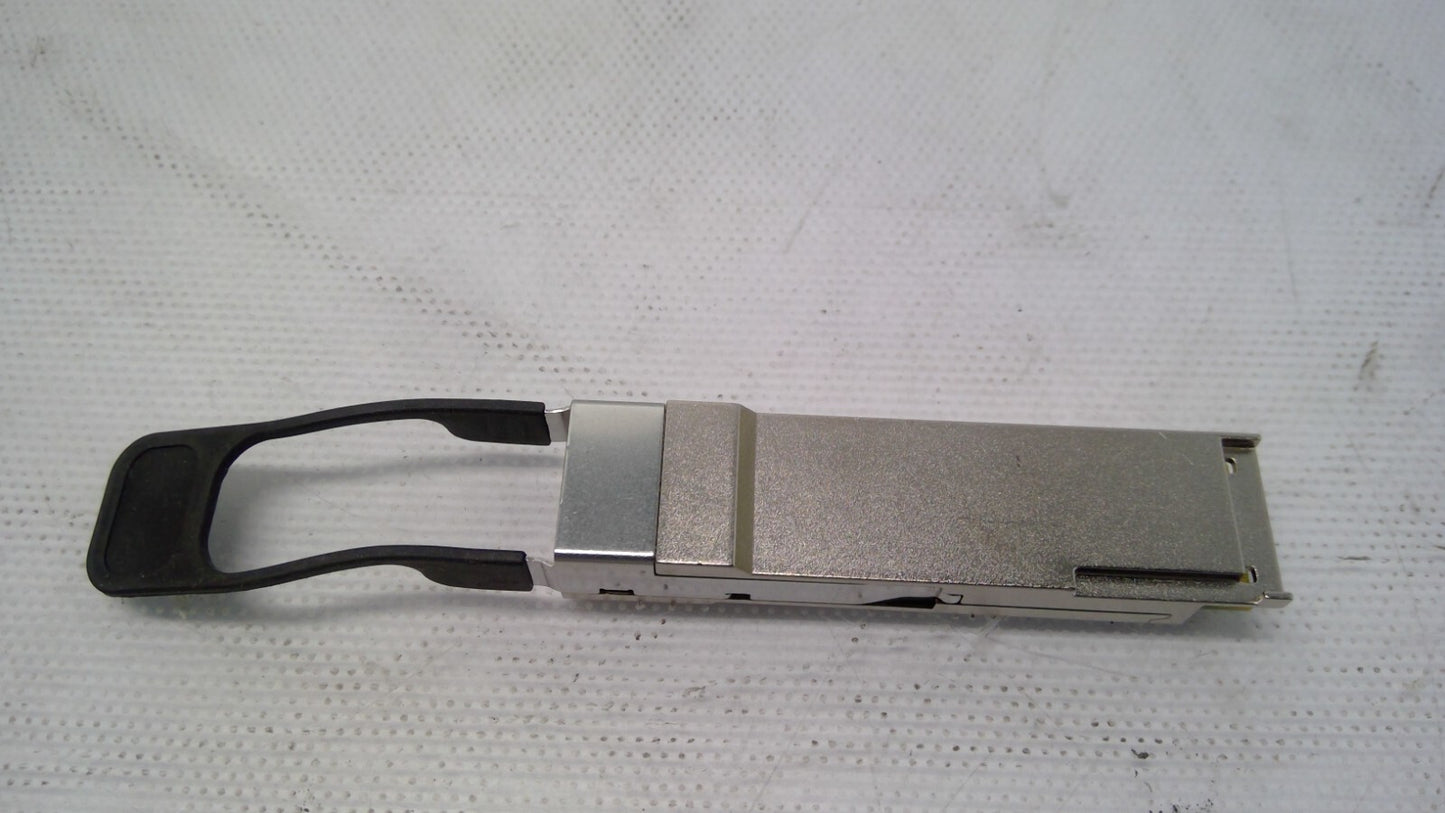 Garland QSFP+40G 40GBASE-SR4 QSFP+ MMF 850NM 150M MPO DOM
