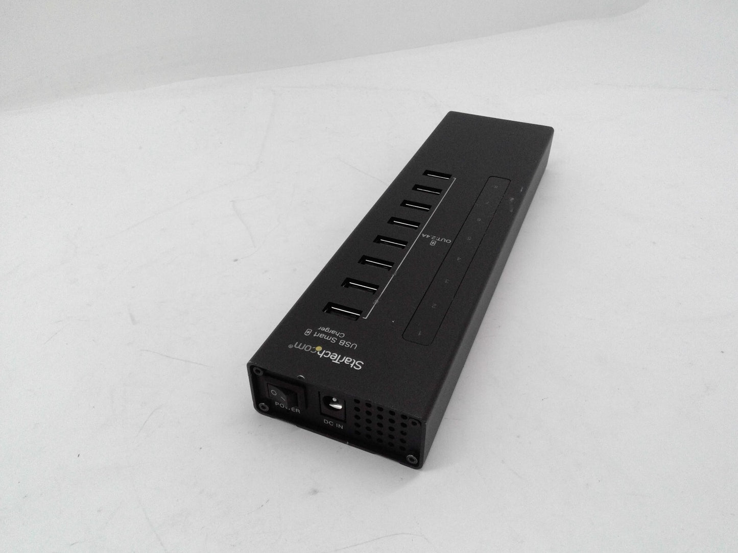 STARTECH.COM ST8CU824 8 Port USB Charging Station
