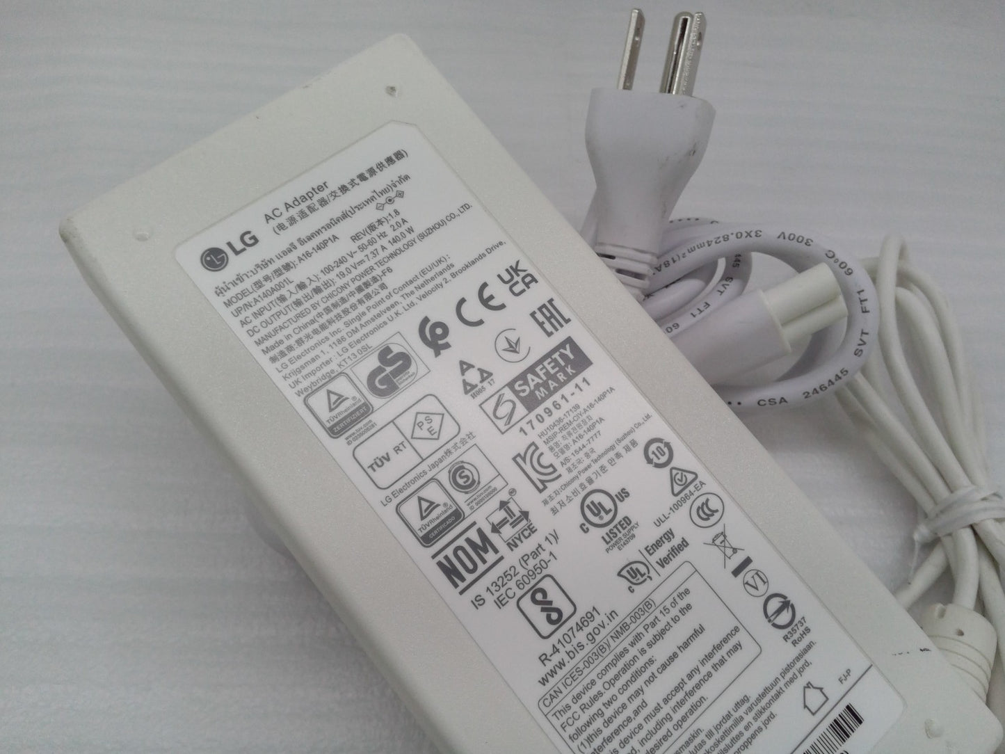 Original LG 19V 7.37A A16-140P1A REV:1.8 AC Adapter for LG 27UL850-W Monitor
