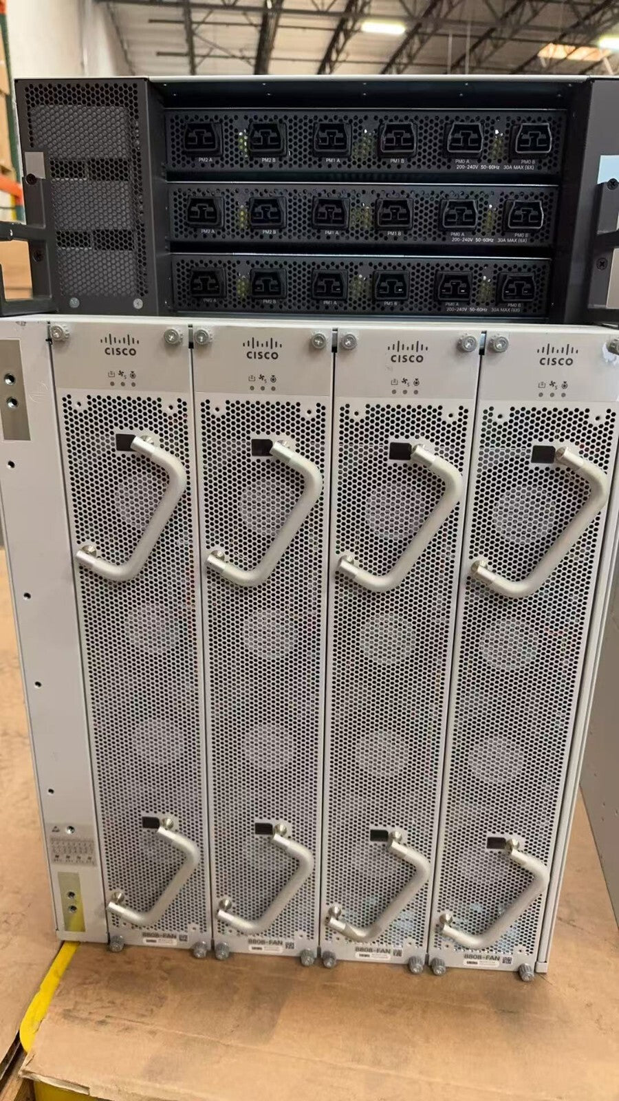 Cisco 8800 Series Router Chassis 8808 8 Line cards 8808-RP