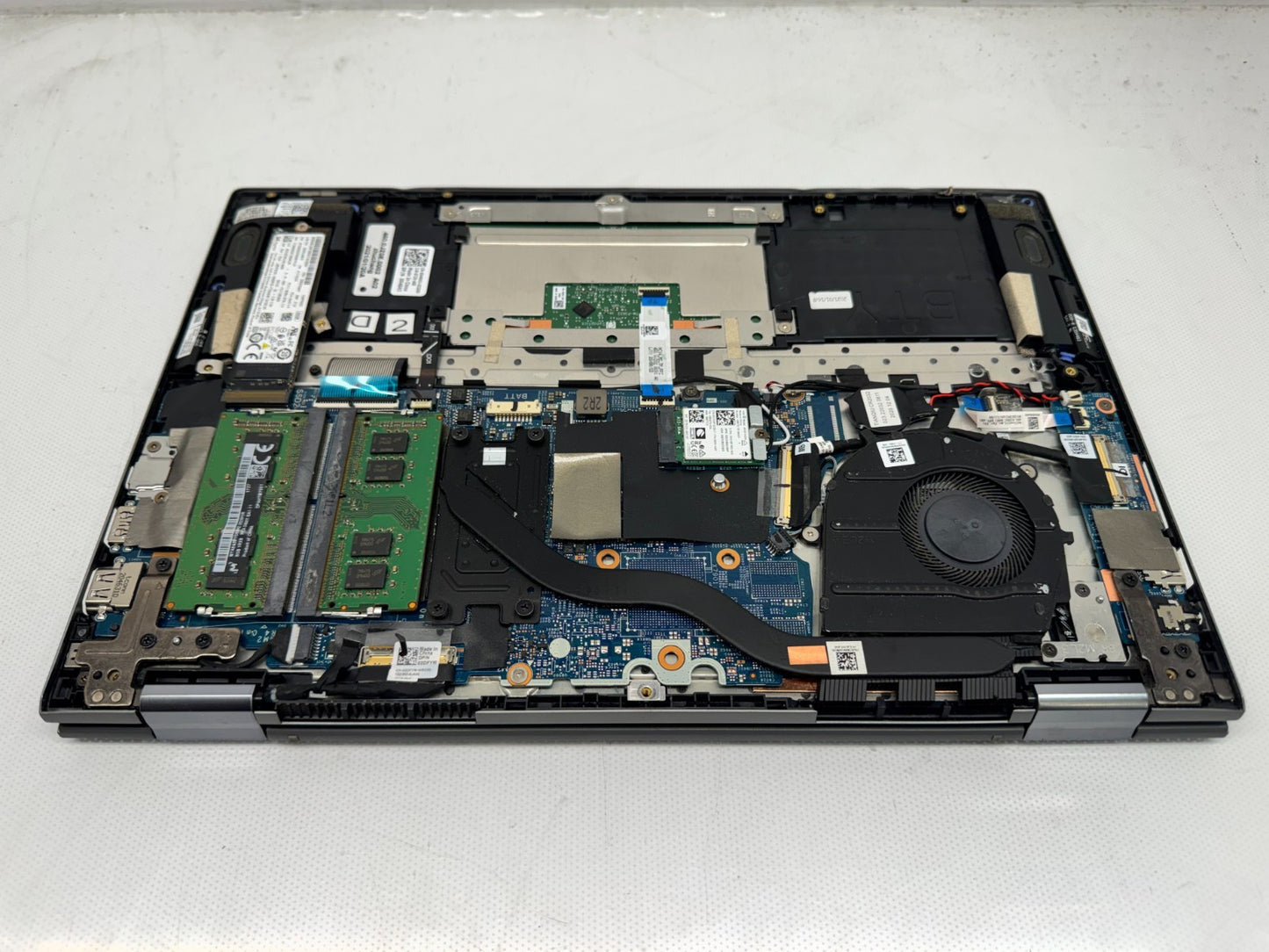 Dell inspiron 5406 2-in-1 14" Laptop i7-1165G7@2.80GHz 16G 256G Win11 W/AC *READ
