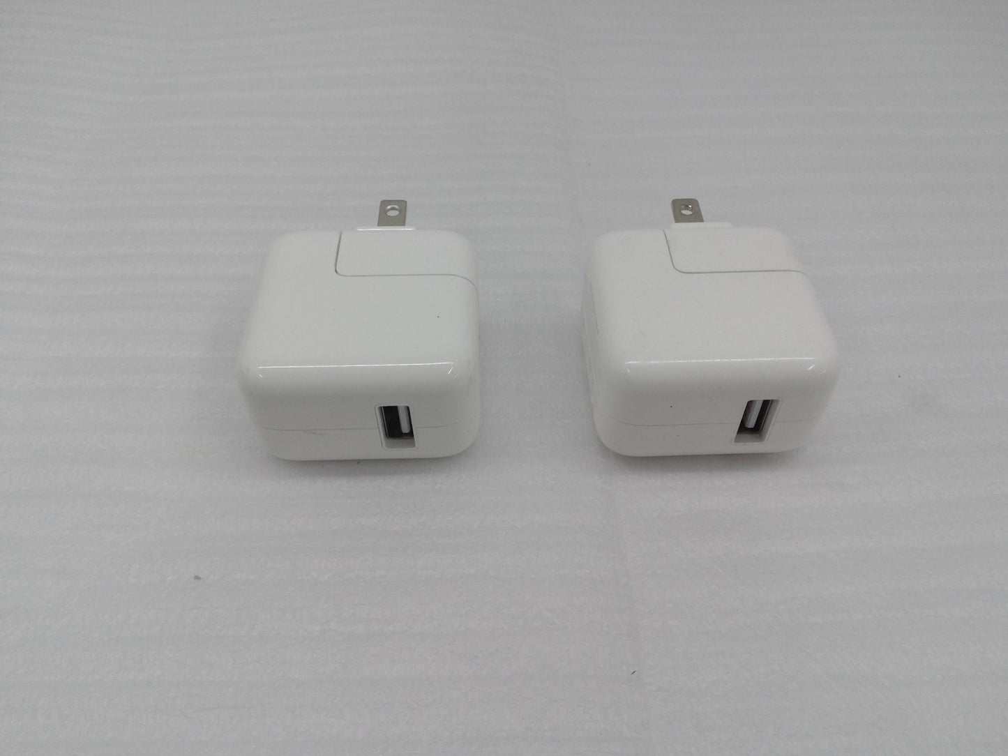 Lot Of 2 Apple 10W USB Power Adapter Wall Charger A1357 Universal iPod iPhone