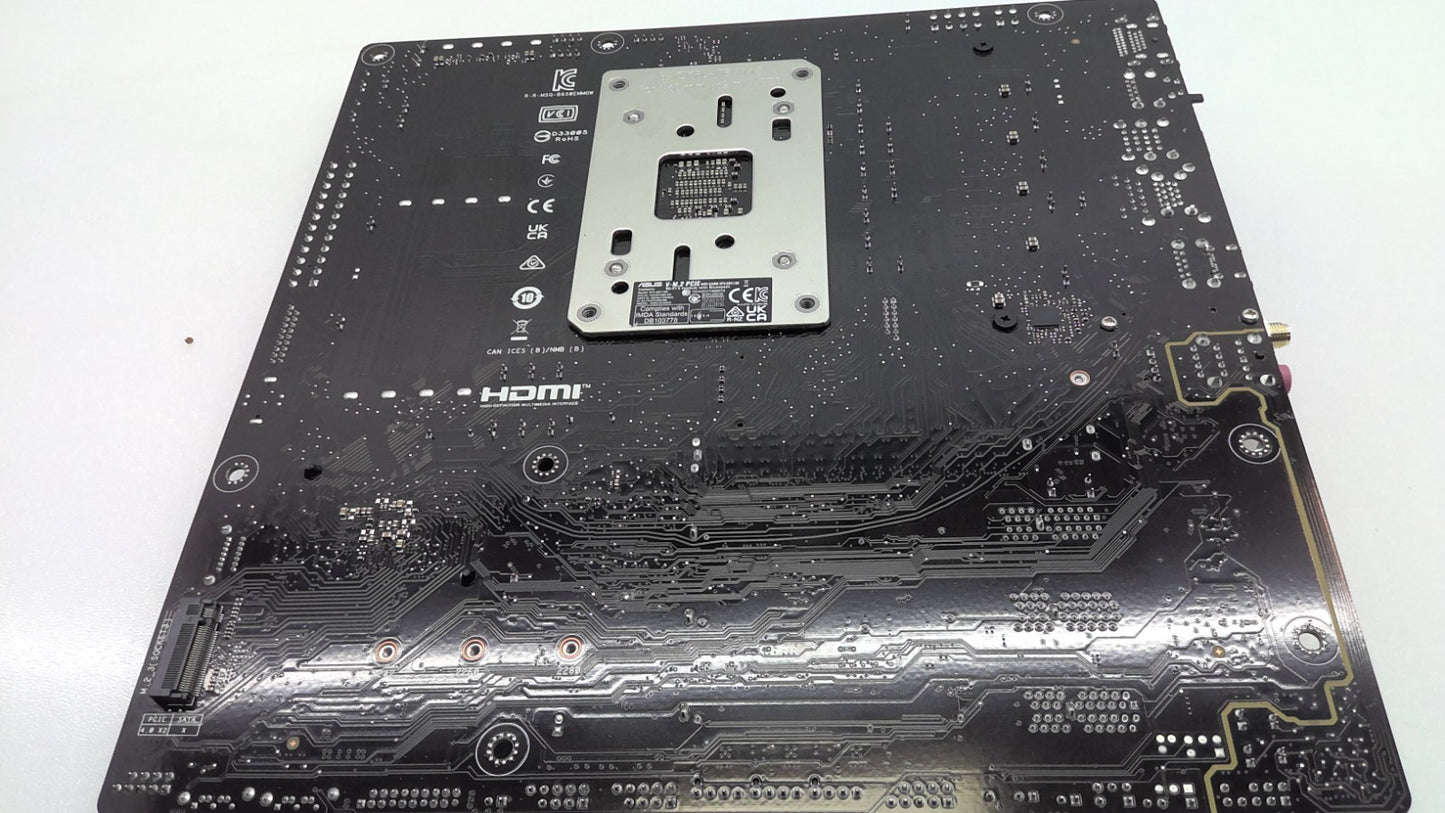 Asus B650EM MAX GAMING WIFI AM5 MicroATX AMD DDR5 Motherboard *Read*