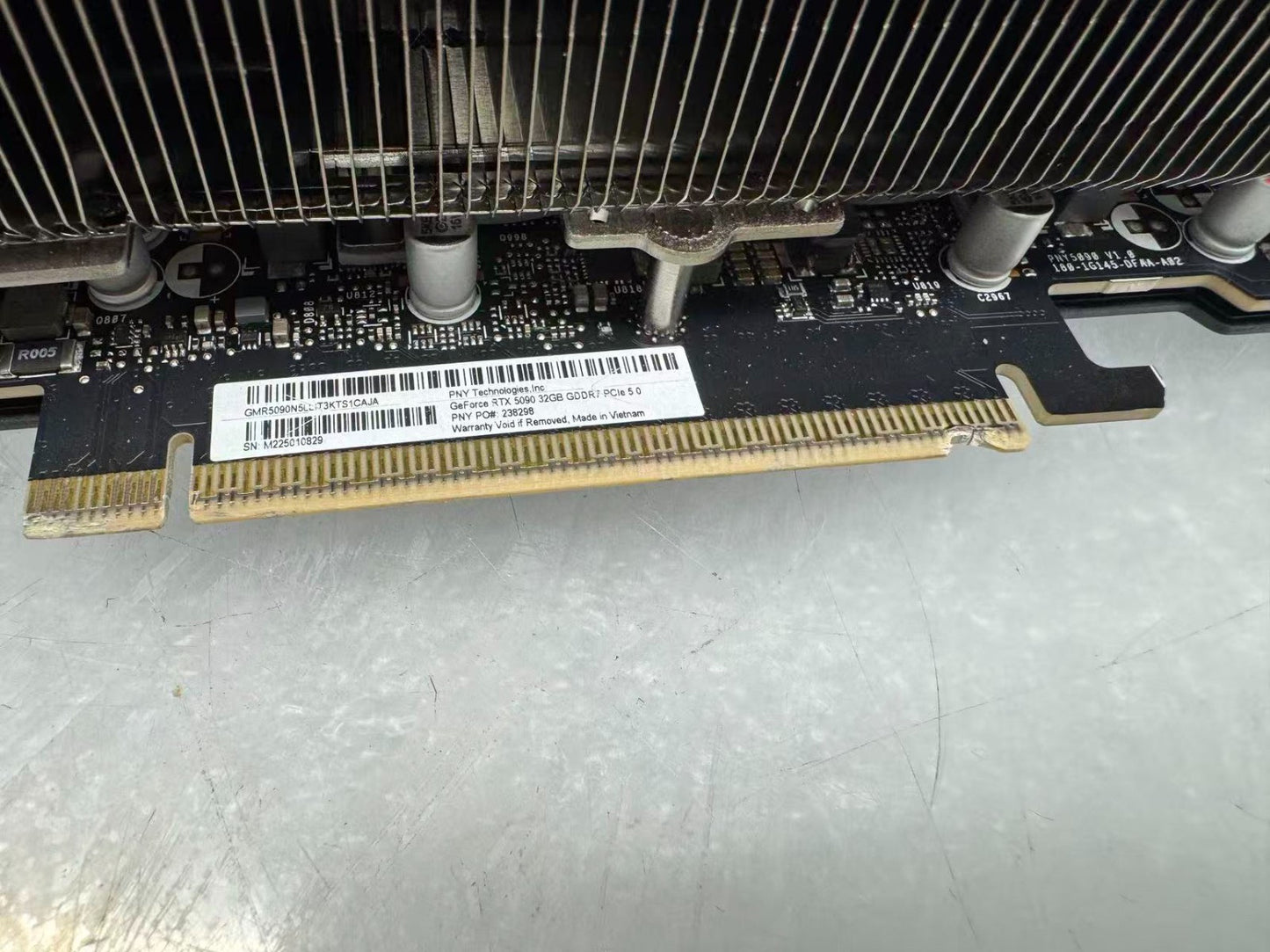 PNY GeForce RTX 5090 32GB GDDR7 Triple Fan Graphics Card GPU *Not Work*