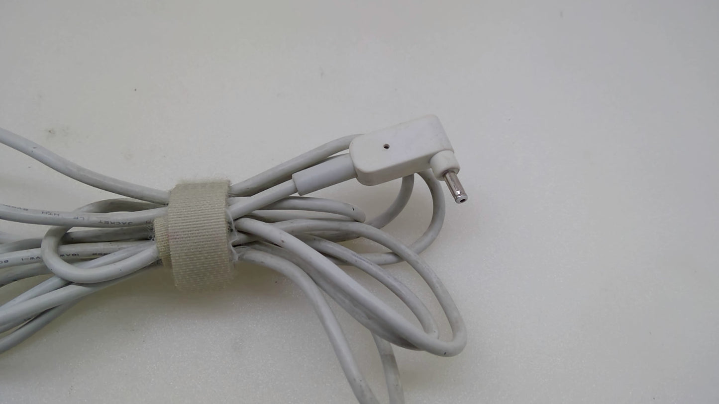 Genuine Acer 45W AC Adapter 19V 2.37A ADP-45ZD B 3.0x1.1mm Charger