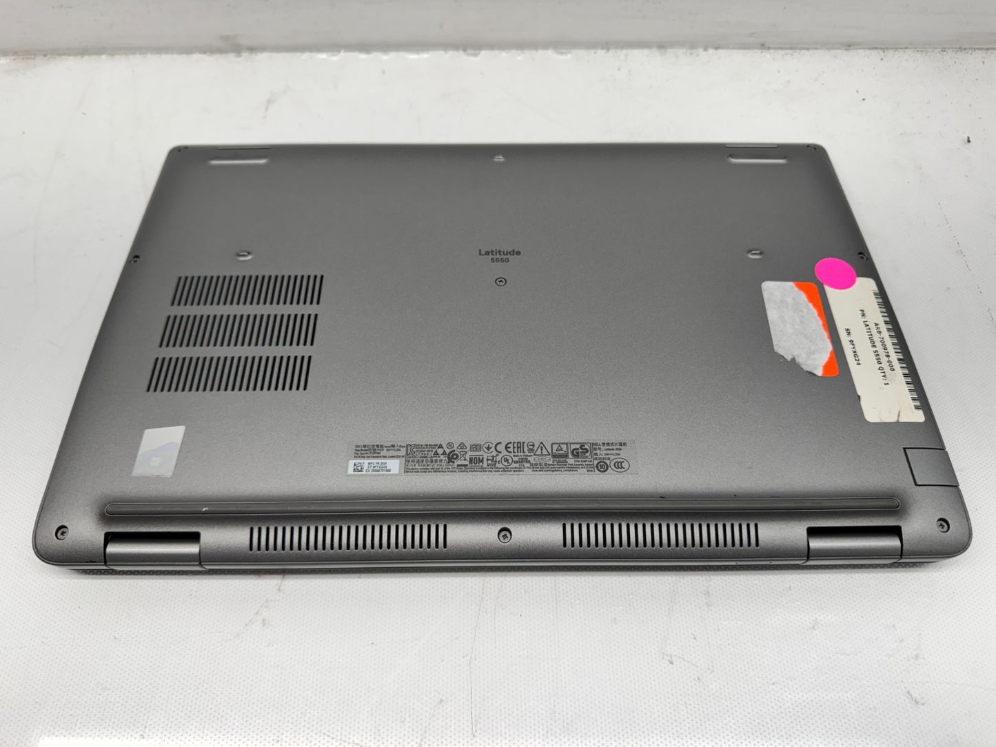 Dell Latitude 5550 Laptop Ultra 7 155U@1.70GHz 8GB 256G *READ*