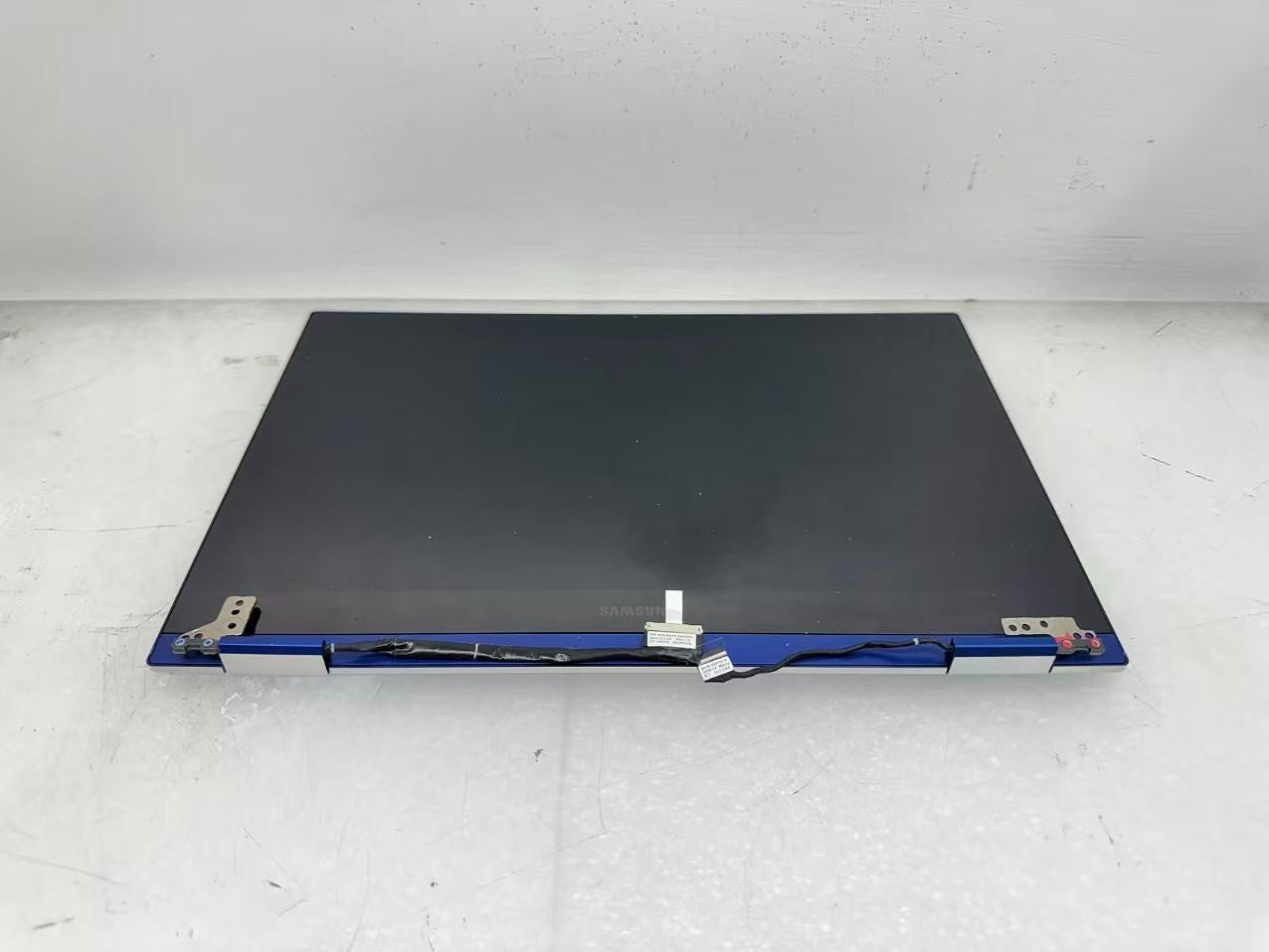 Samsung NP930QCG 13.3" 1920 x 1080 Screen Complete Assembly Blue
