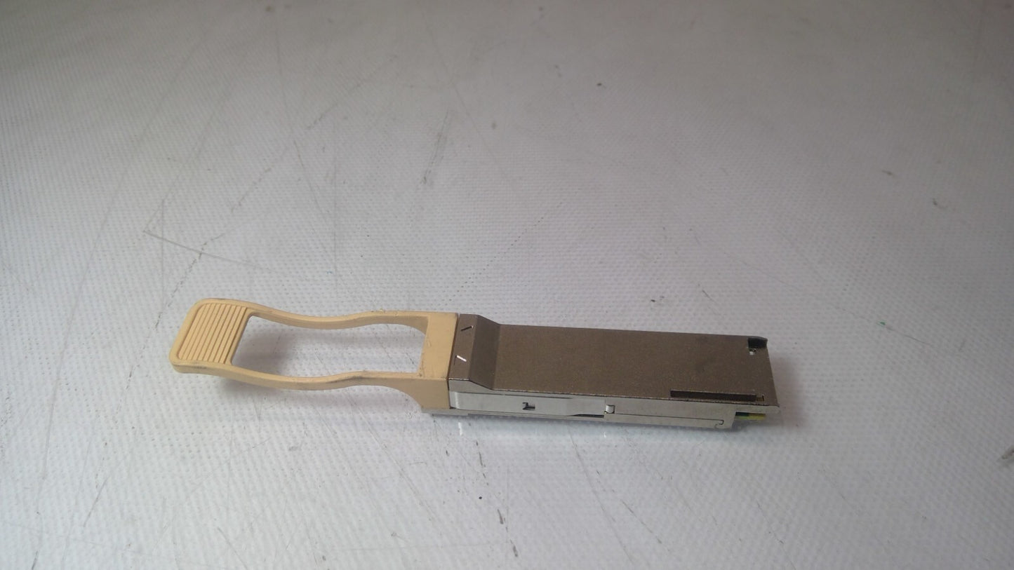 INNOLIGHT   TR-FC85S-HA0 100G QSFP28 cSR4