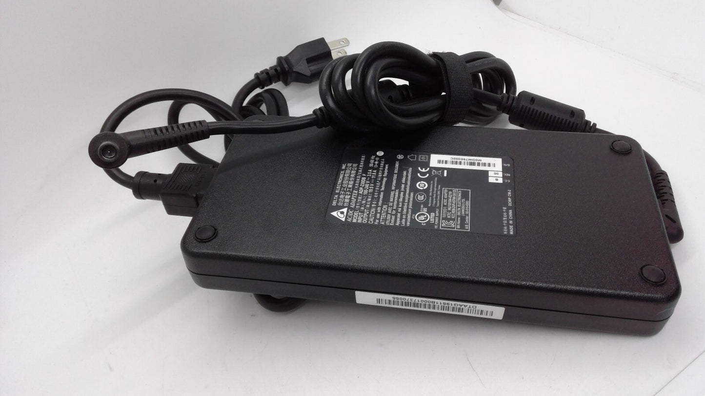 Original Delta 230W 19.5V 11.8A ADP-230DB F MSI GT72VR 6RD 6RE 7RE Dominator Pro