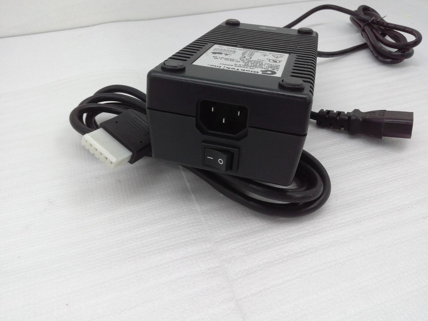 GlobTek ITE Power Supply Adapter TR9CV5000MLX-R 6-Pin HE61-30