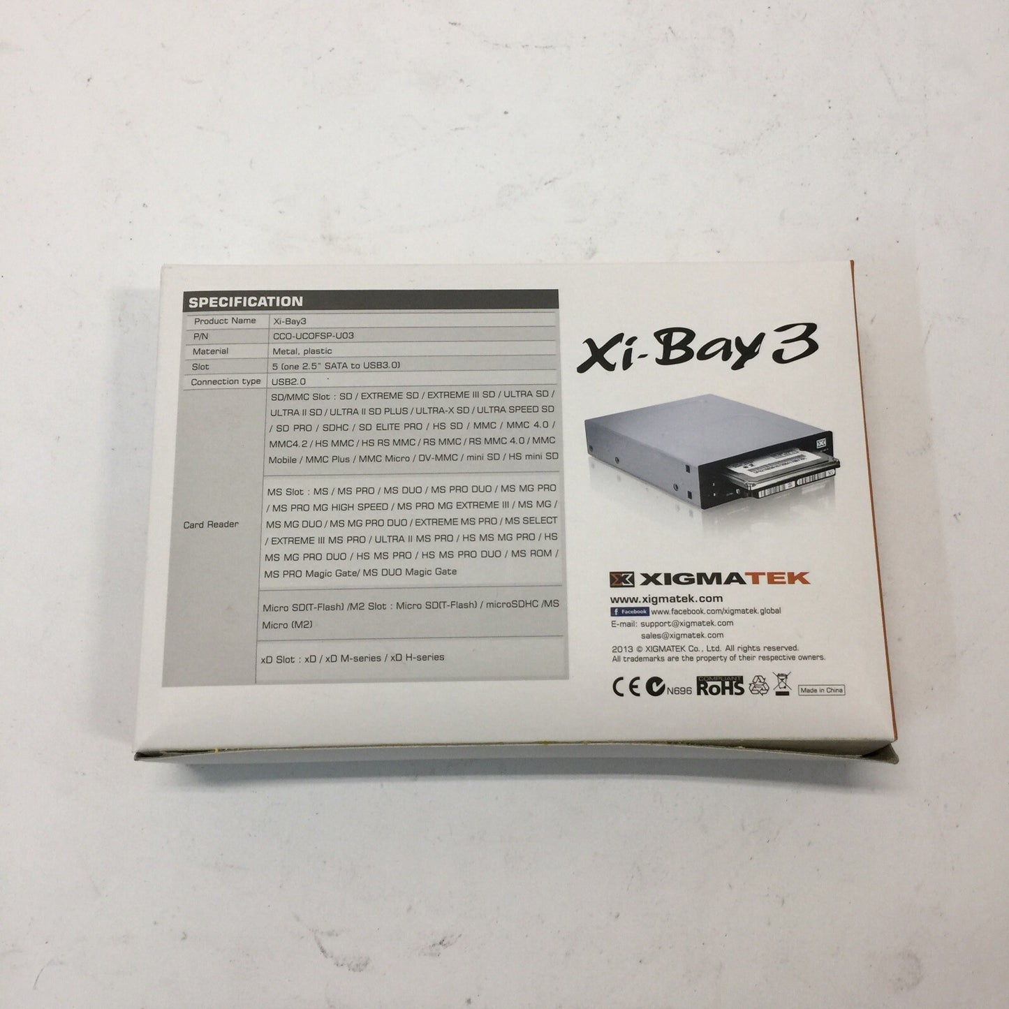 XIGMATEK Xi-Bay 3 USB3.0/2.0 Multi-Memory Card Reader With 2.5" HDD Dock