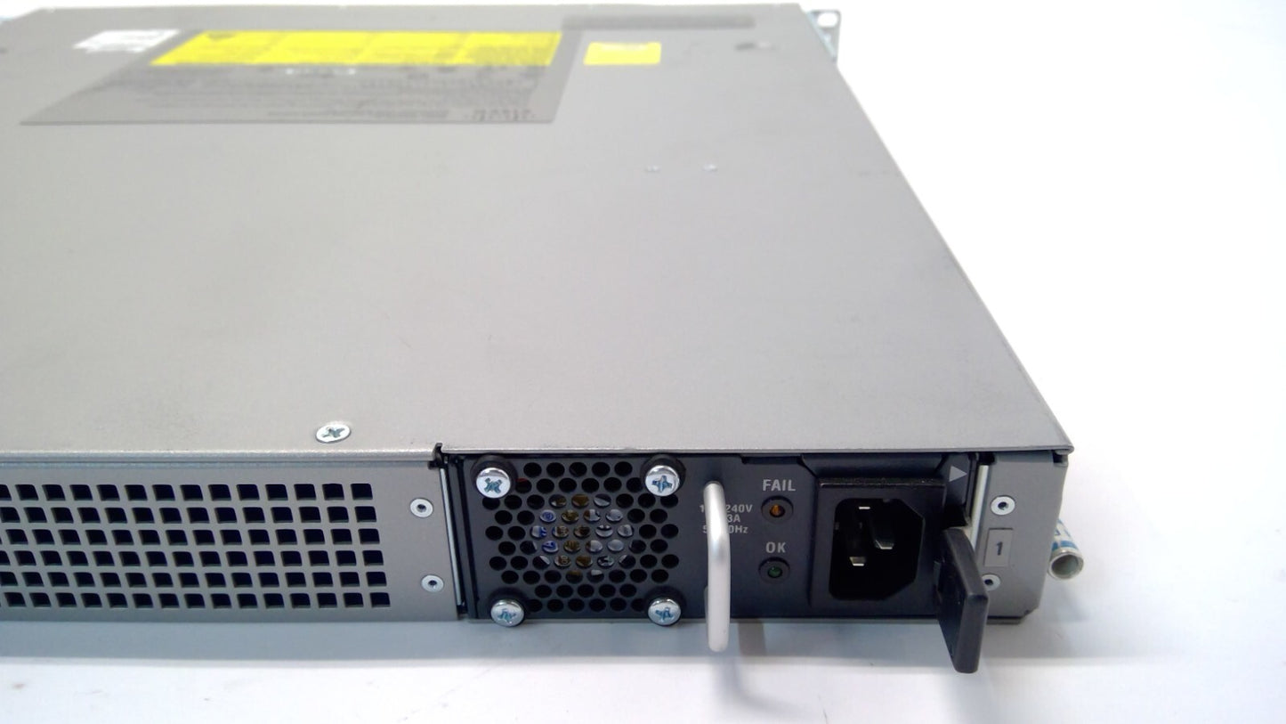 CISCO ASR1001-X 10 6x 1GE SFP 2x 10GE SFP Gigabits Ethernet Router DUAL-PWR-AC