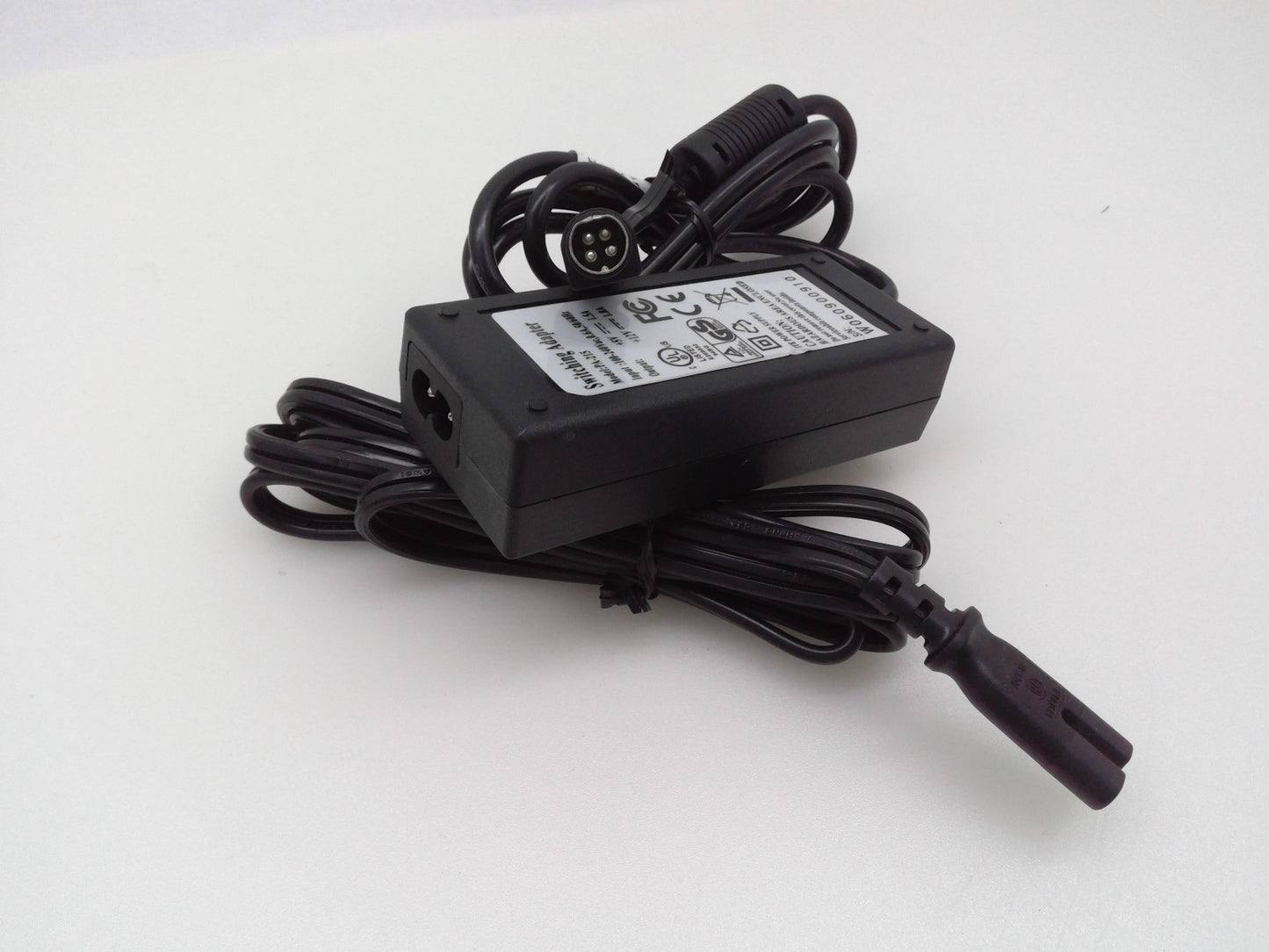 4 Pin PA-215 Switching Adapter Power Supply Output 5V/1.5A or 12V/1.8A