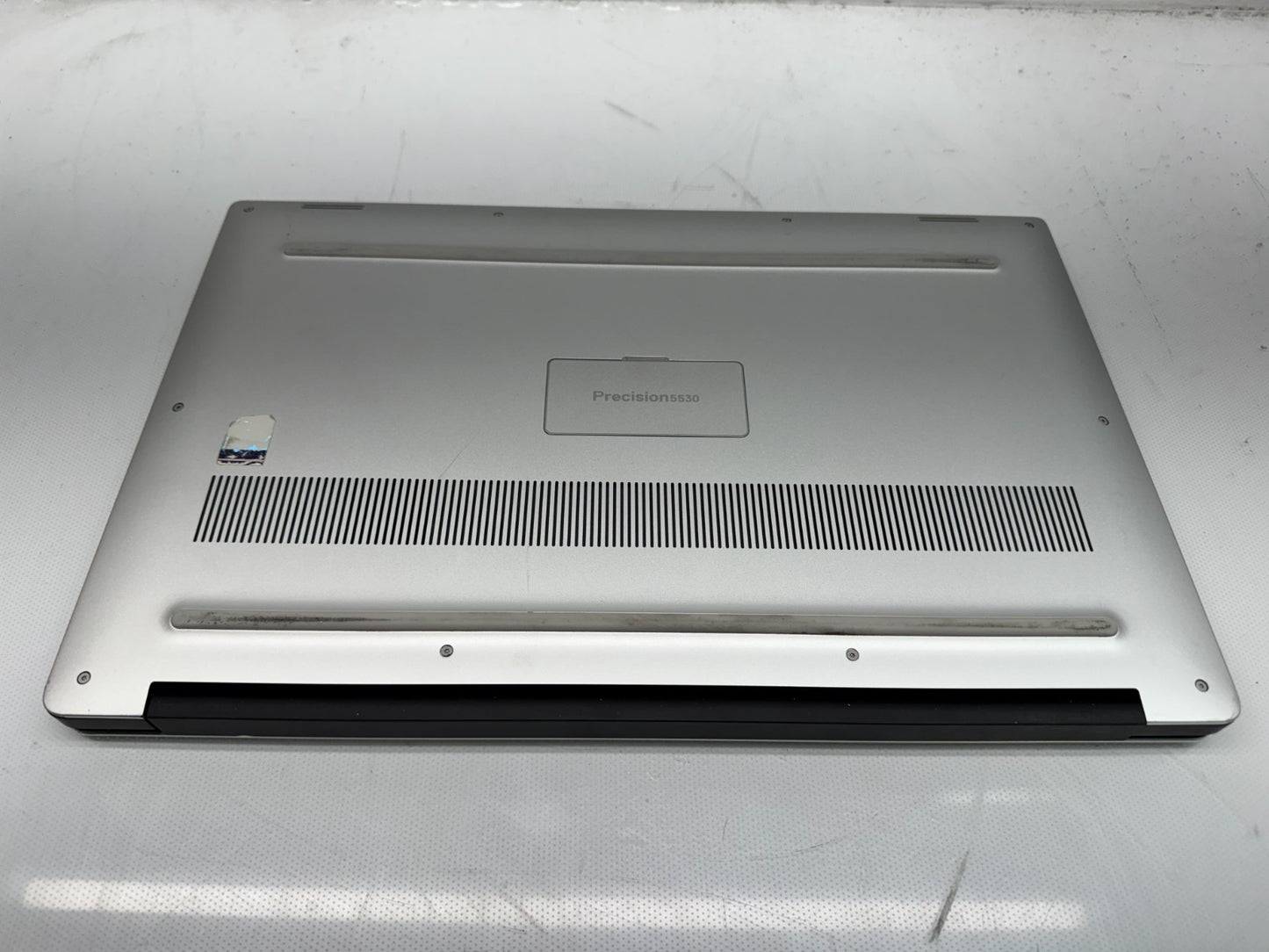 Dell Precision 5530 Intel i7-8850H@2.6Ghz 16GB RAM 256G P2000 Windows 11**READ**