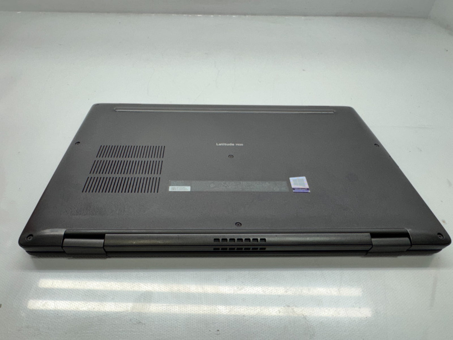 Dell Latitude 7520 i7-1185G7@3.0GHz 16GB RAM 256GB SSD Black Win 11 W/AC *READ*