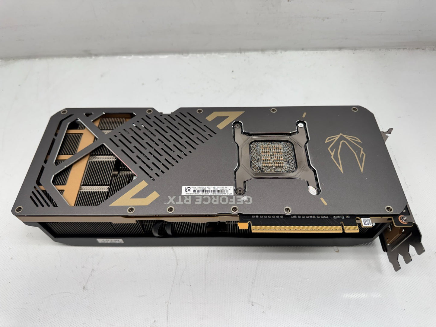 ZOTAC Gaming GeForce RTX 5090 SOLID 32GB GDDR7 GPU ZT-B50900J-10P *READ*
