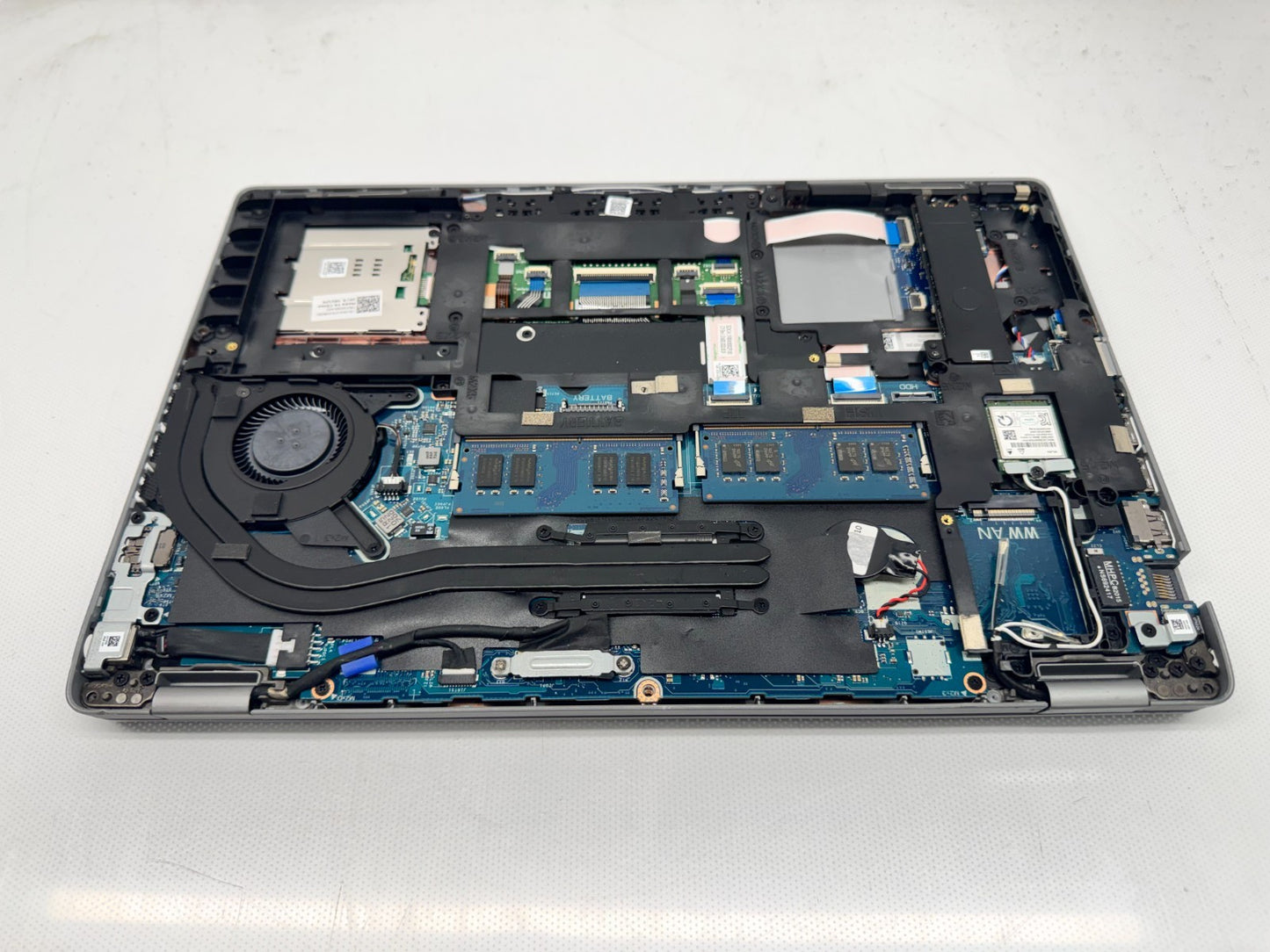 Dell Latitude 5410 Touch 1080p i5-10210U@1.6GHz 16GB 256G SSD Win 11 *Read*