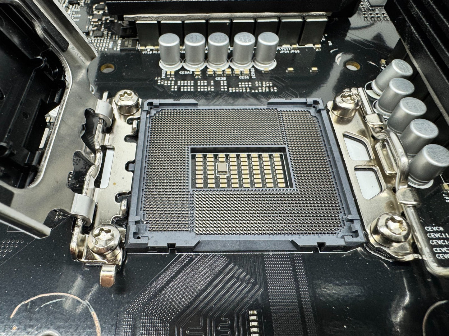 ASRock Intel Core Ultra Z890-C LGA 1851 ATX Motherboard *READ*