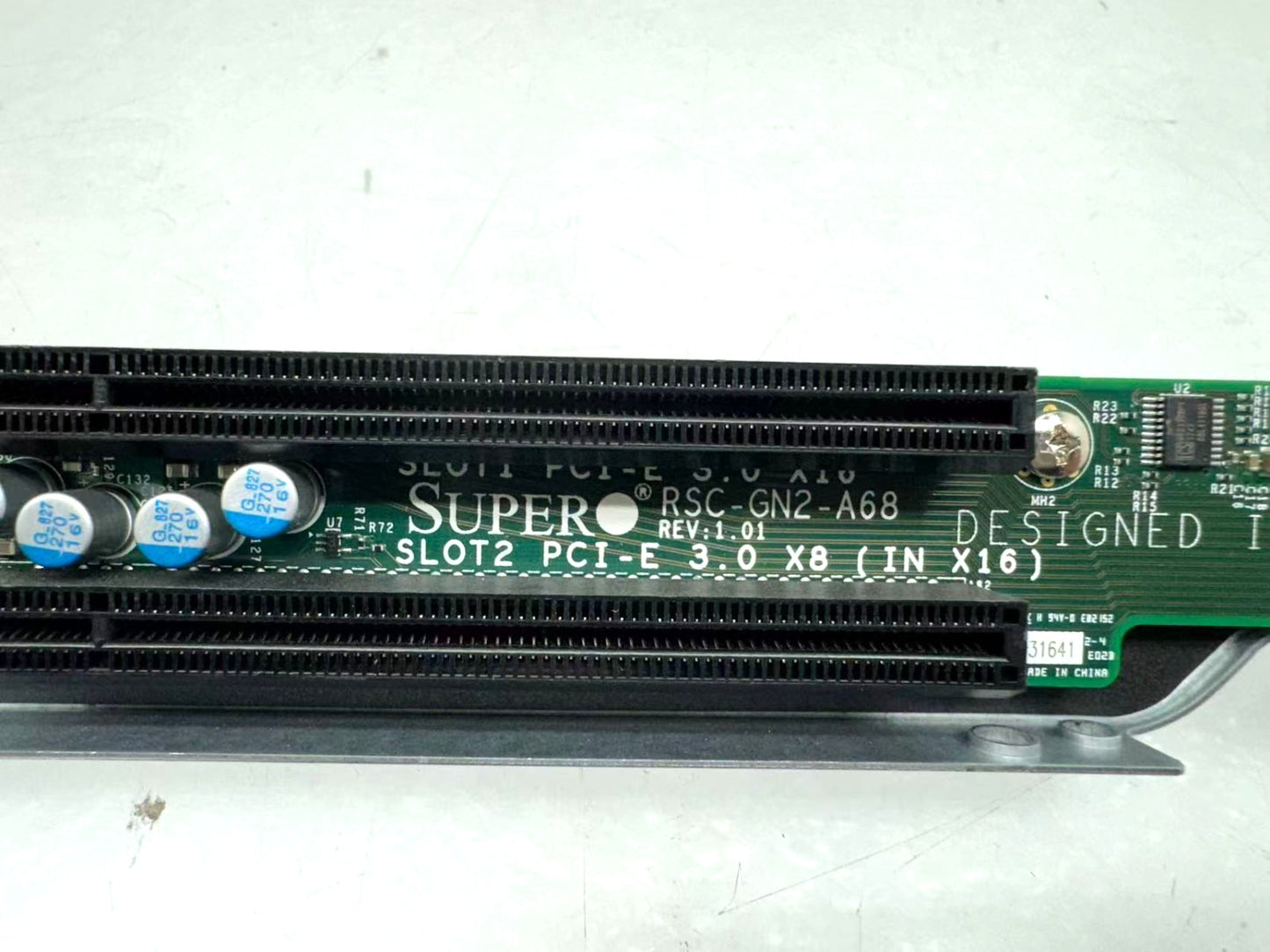 Supermicro 1U LHS PCI-E x16 Riser Card P/N: RSC-GN2-A68